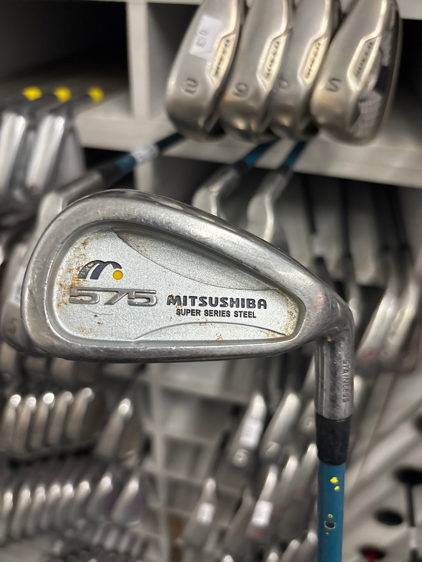 MITSUSHIBA SUPER SERIES STEEL HALF SET (5,7,9,SW) (Regular GRAPHITE Flex)