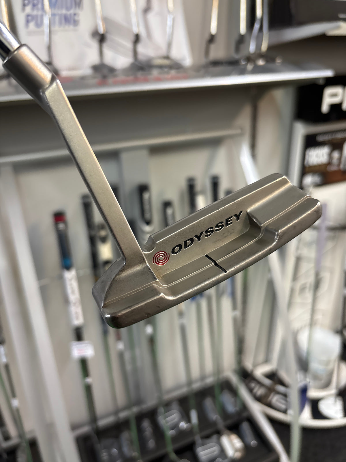 Odyssey White Hot Long Neck #6 (35”)