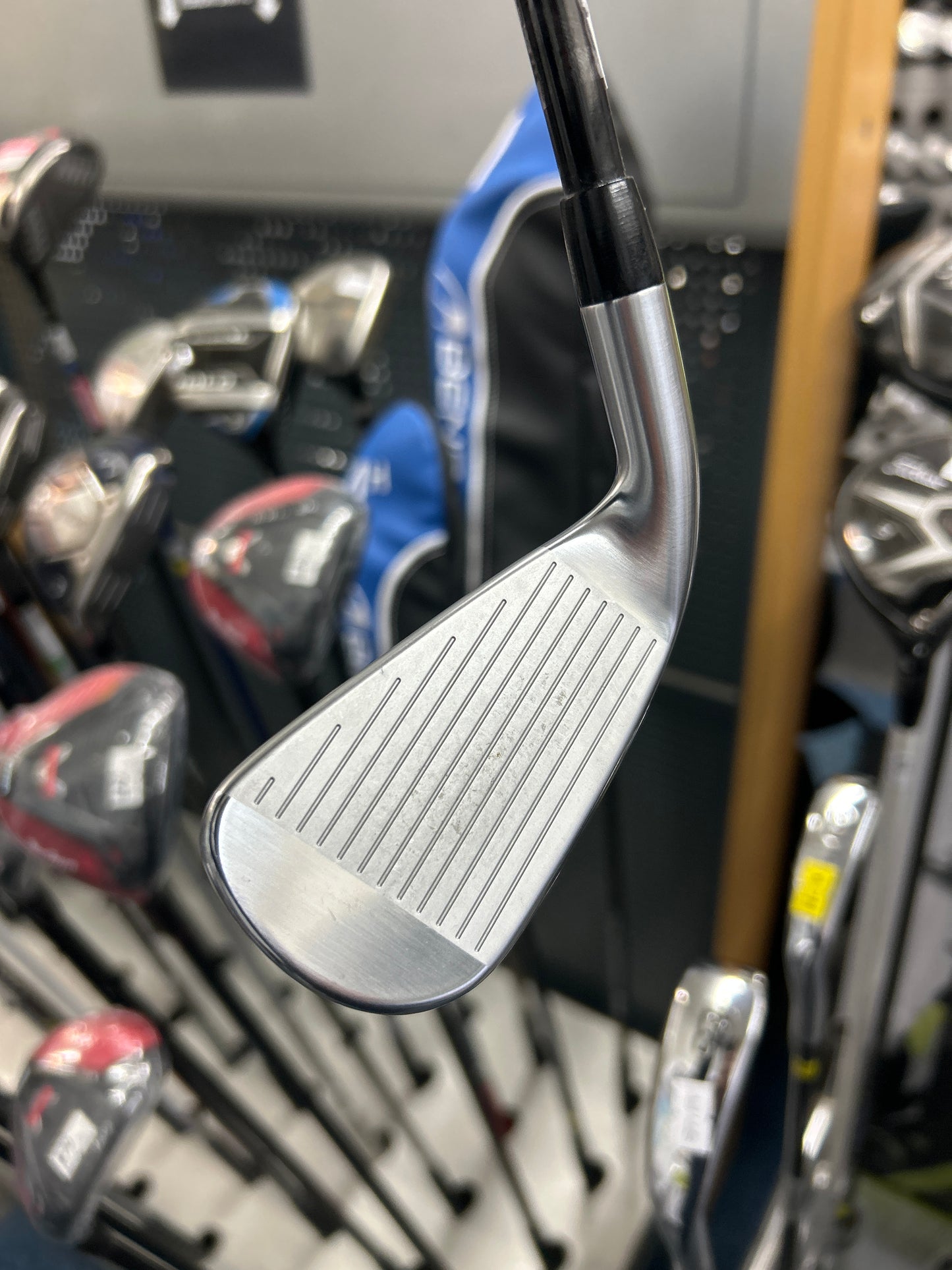 TITLEIST U-505 FORGED 4 DRIVING IRON (REGULAR LEX)