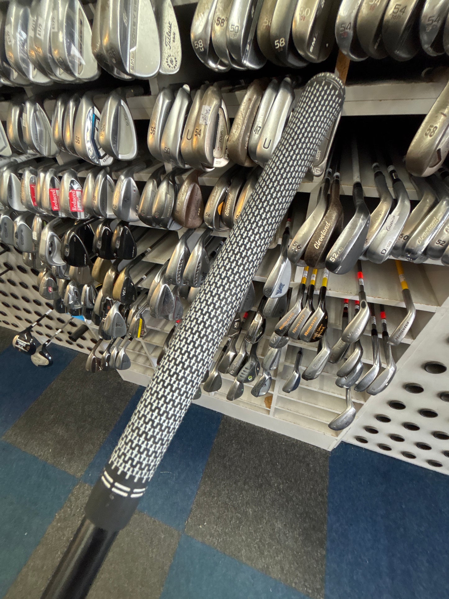 Wilson Staff FG TOUR 2 IRON (EXTRA STIFF FLEX)