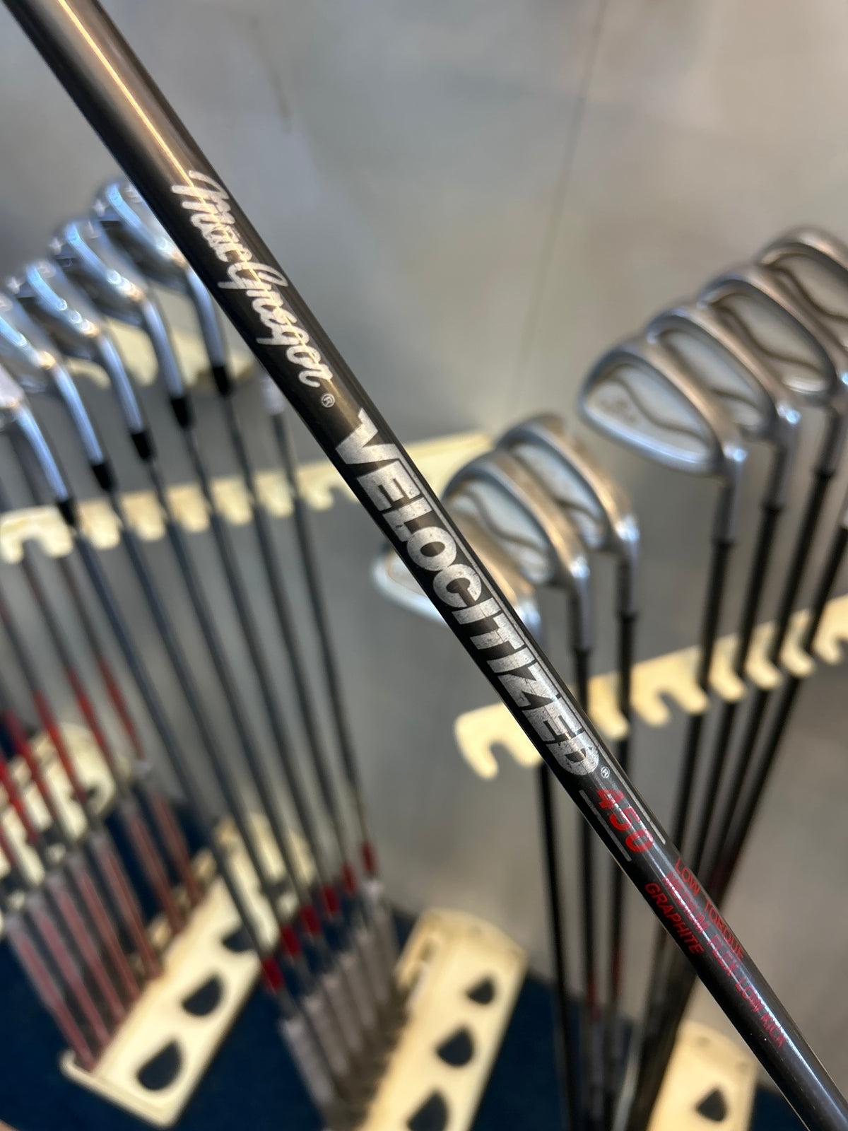 Macgregor VIP CENTURY (3-PW) (Regular Graphite Flex)
