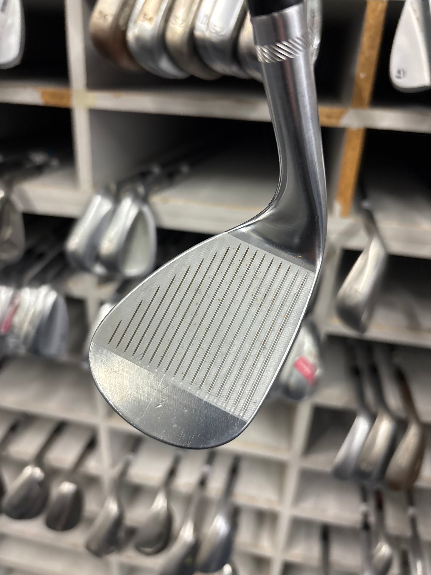 Titleist SM6 M GRIND 60’’ (8 DEGREES OF BOUCE)