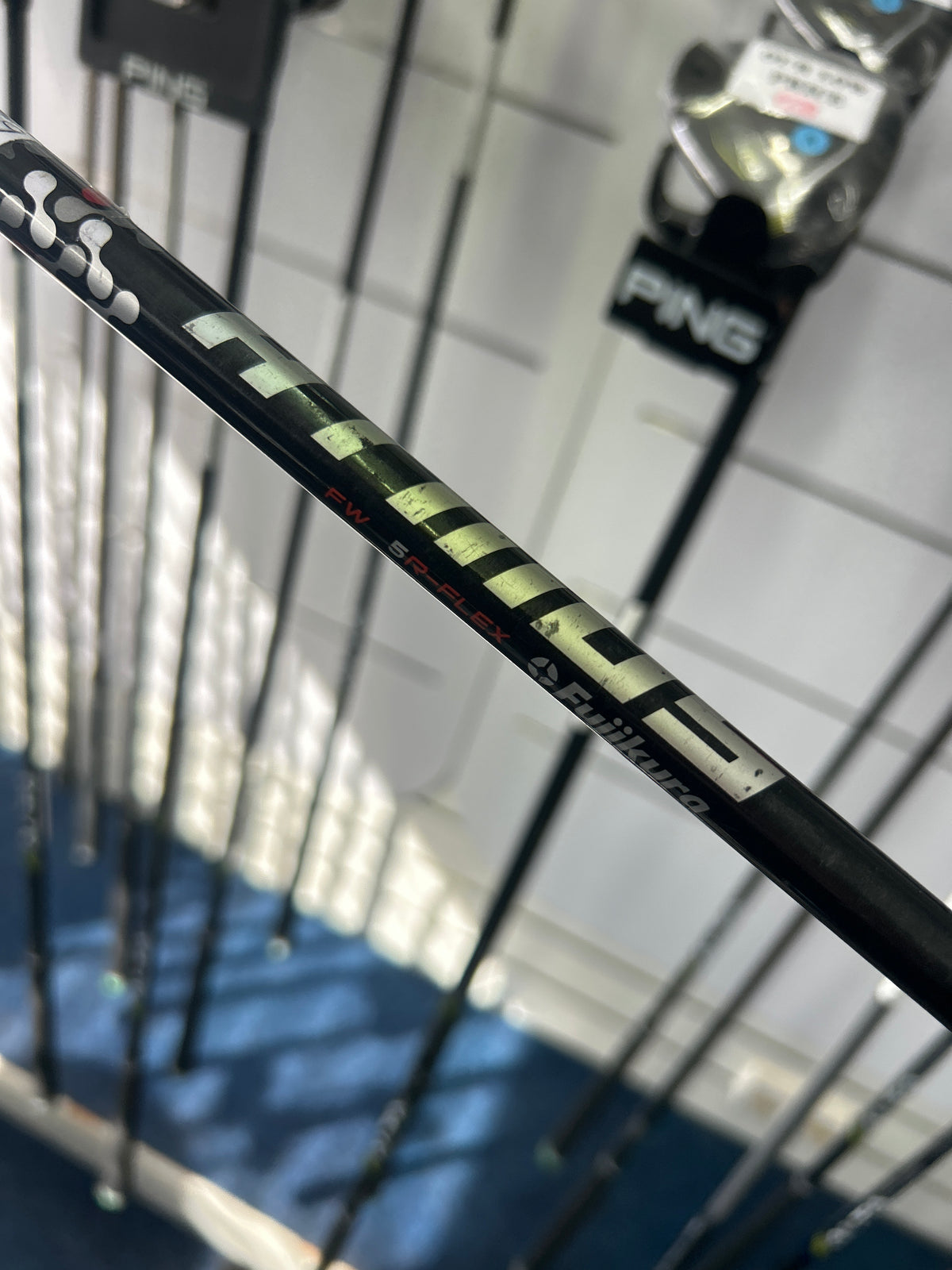 Taylormade M6 18 Degree / 5 Wood (REGULAR FLEX)