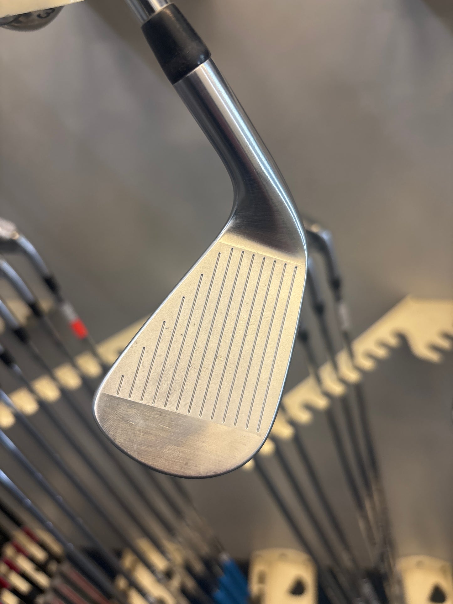 Titleist T150 (4-PW STIFF FLEX)(Reserved)