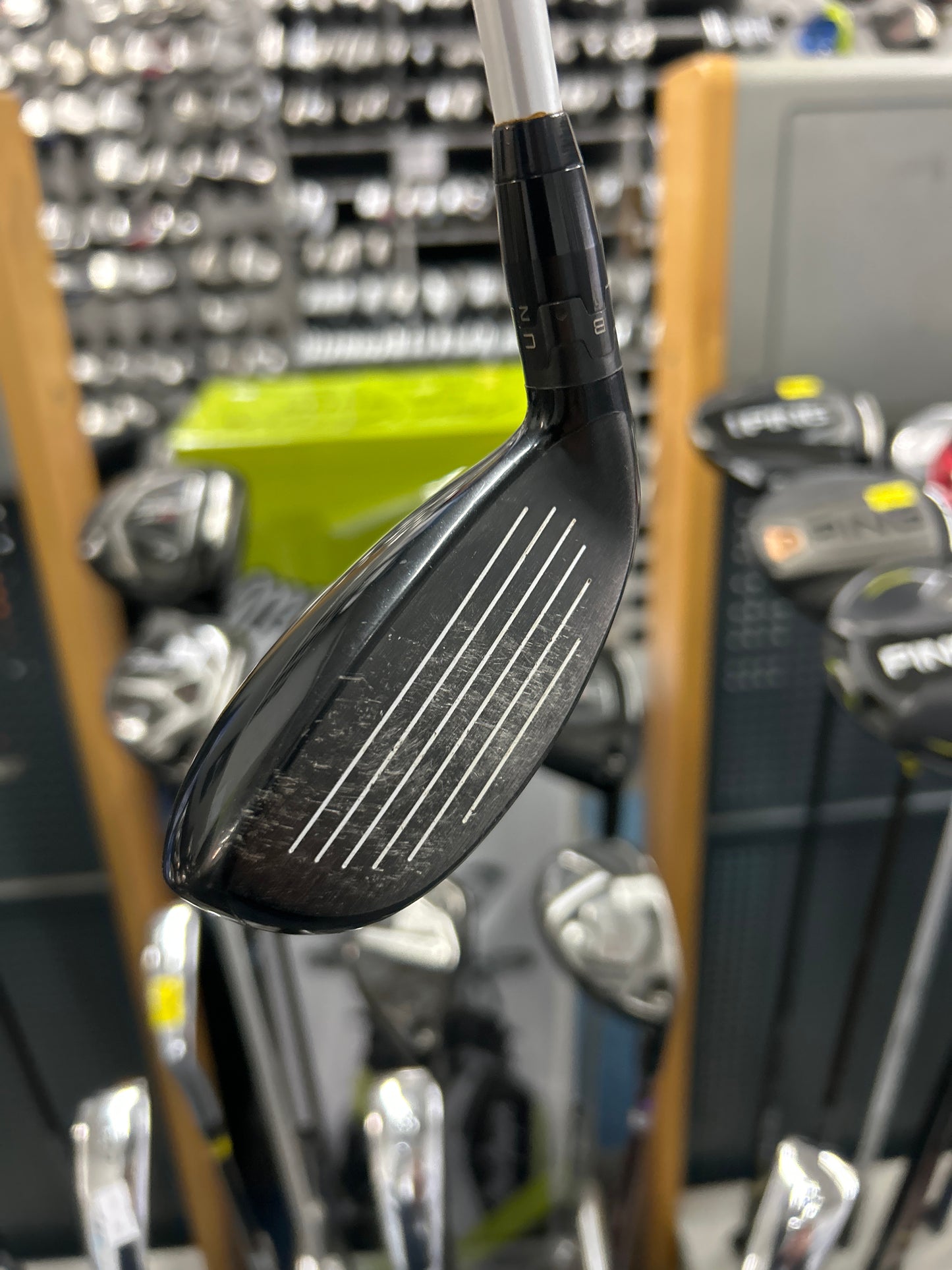 Titleist 915Hd 2 HYBIRD (STIFF FLEX)