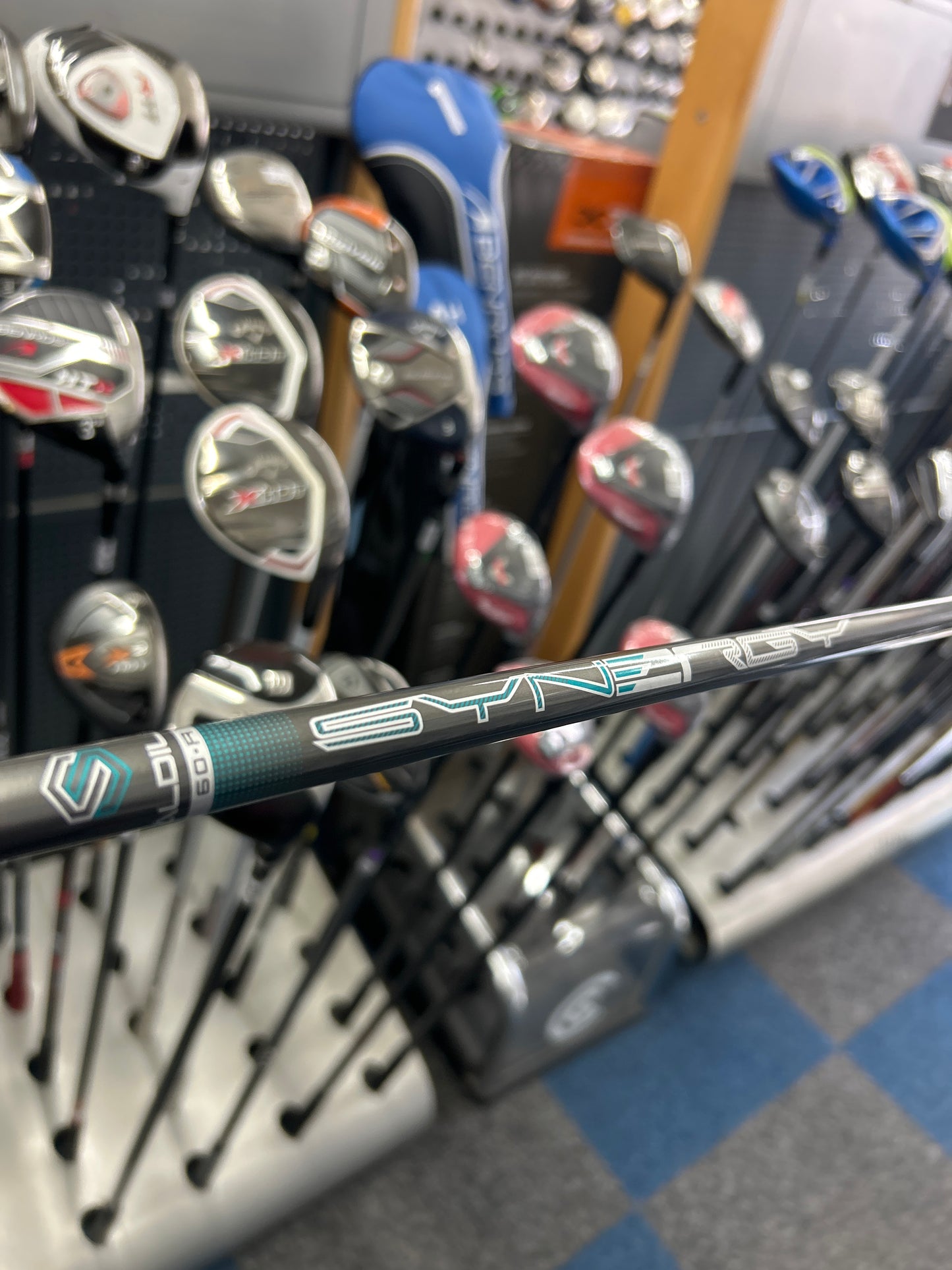 CALLAWAY Rogue (3 Hybrid REGULAR FLEX)