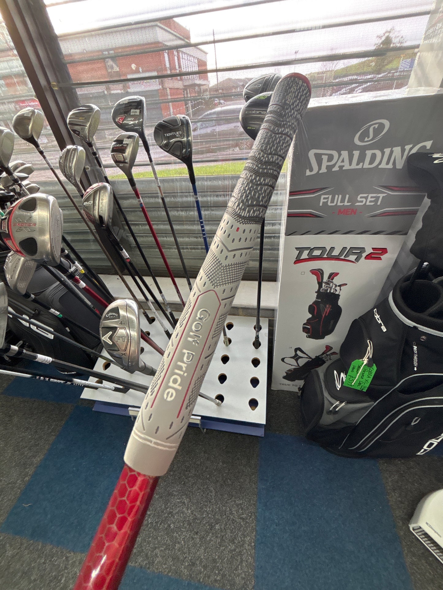 CALLAWAY RAZR X 24 Degree 4  HYBRID (Regular FLEX)