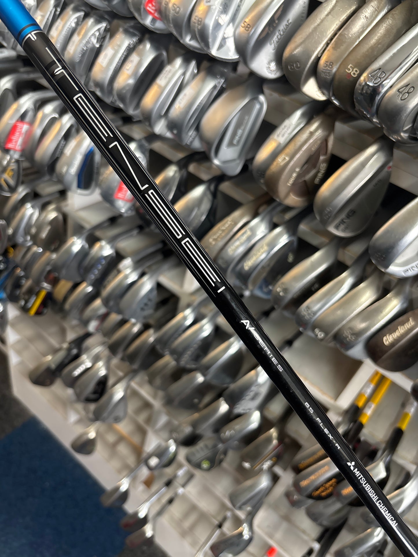 CALLAWAY AI SMOKE MAX FAST 9 IRON (REGULAR GRAPHITE FLEX)