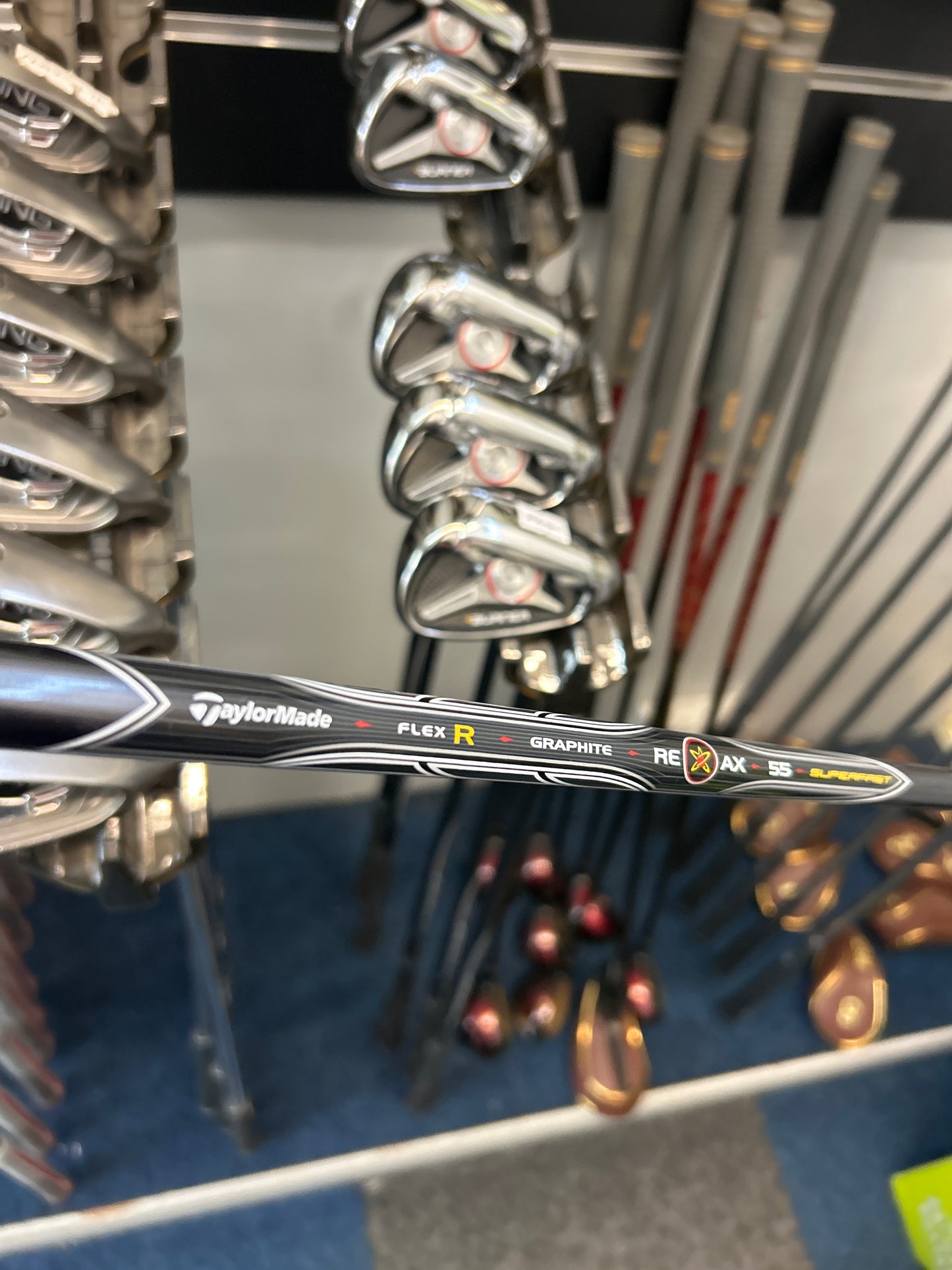 TaylorMade Burner (5- PW GRAPHITE REGULAR FLEX)
