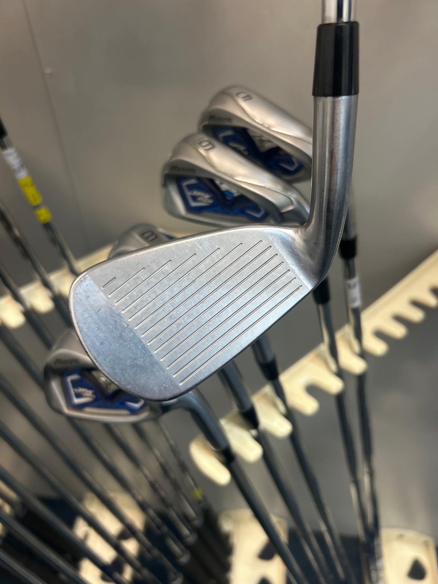 MIZUNO JPX 850 (5- PW STIFF FLEX)