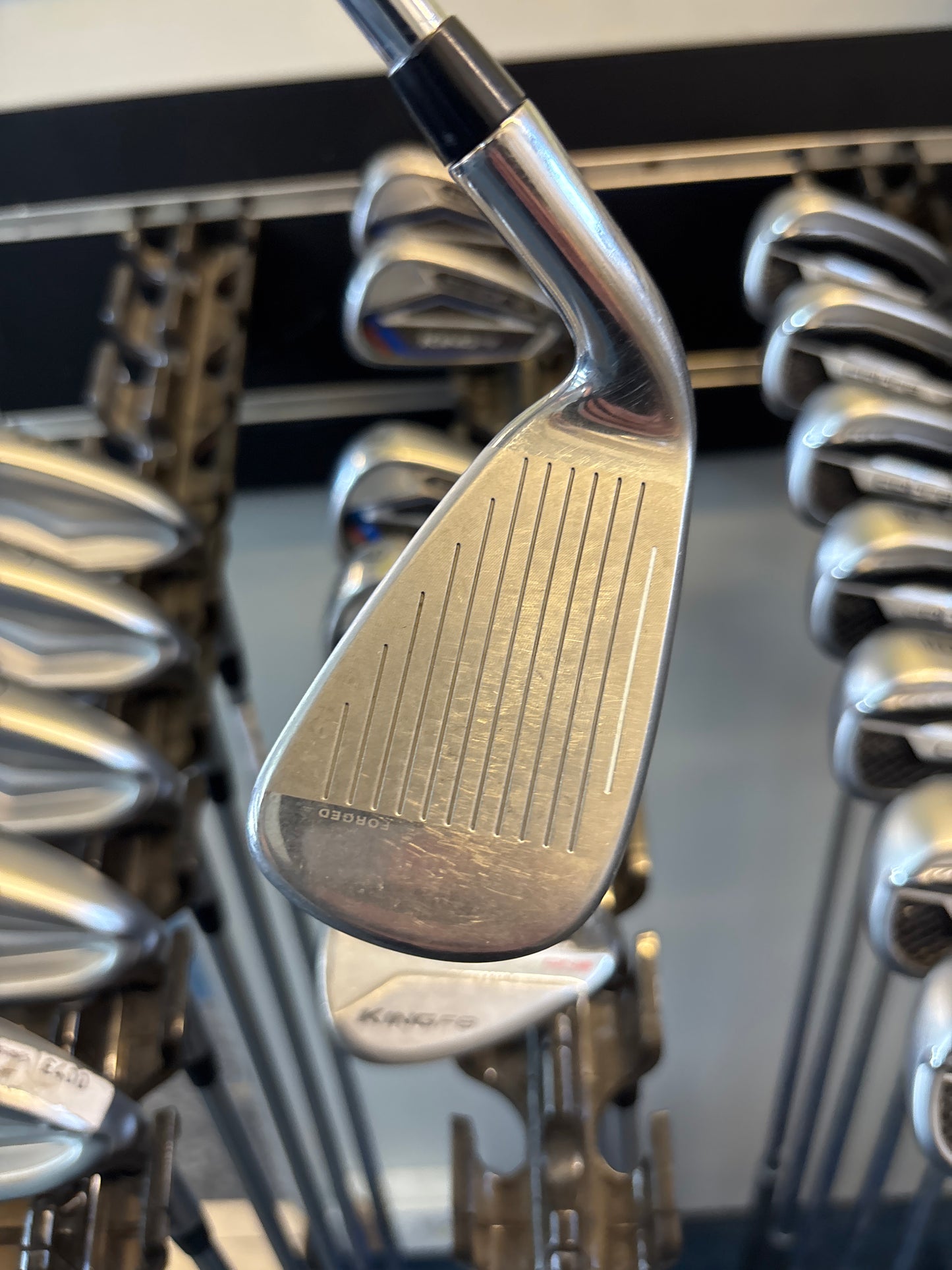 Cobra KING F8 ONE LENGTH 5-PW+GAP (REGULAR SHAFT)