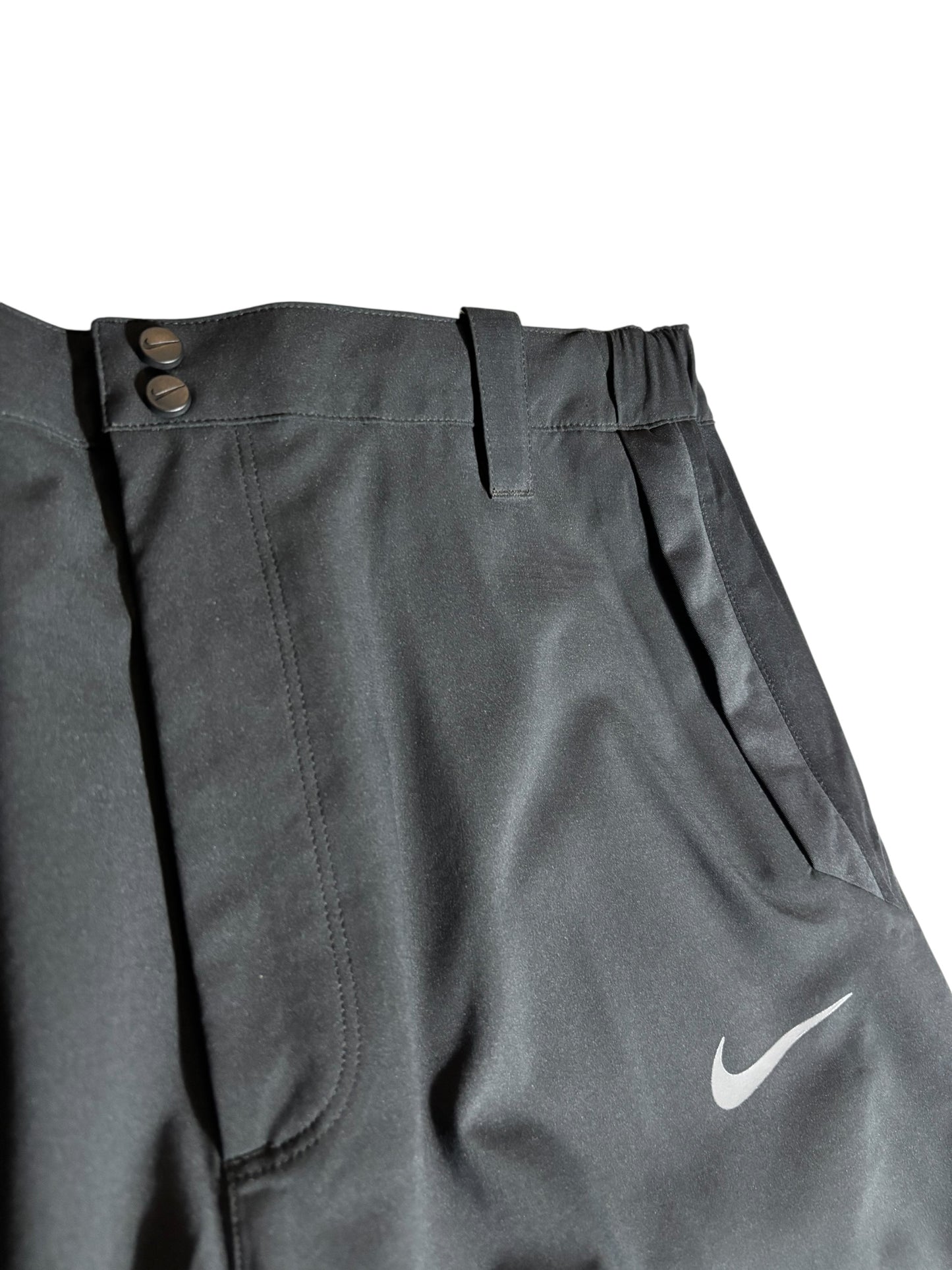 Clearance Nike Waterproof Trousers (MENS L W36/38 LEG 32”)