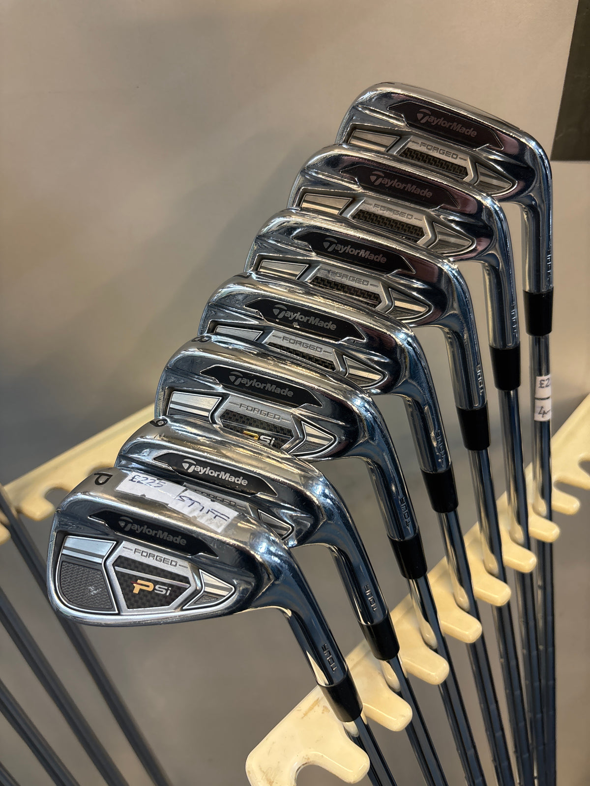 Taylormade PSI Tour Forged  (4-PW) (STIFF FLEX)