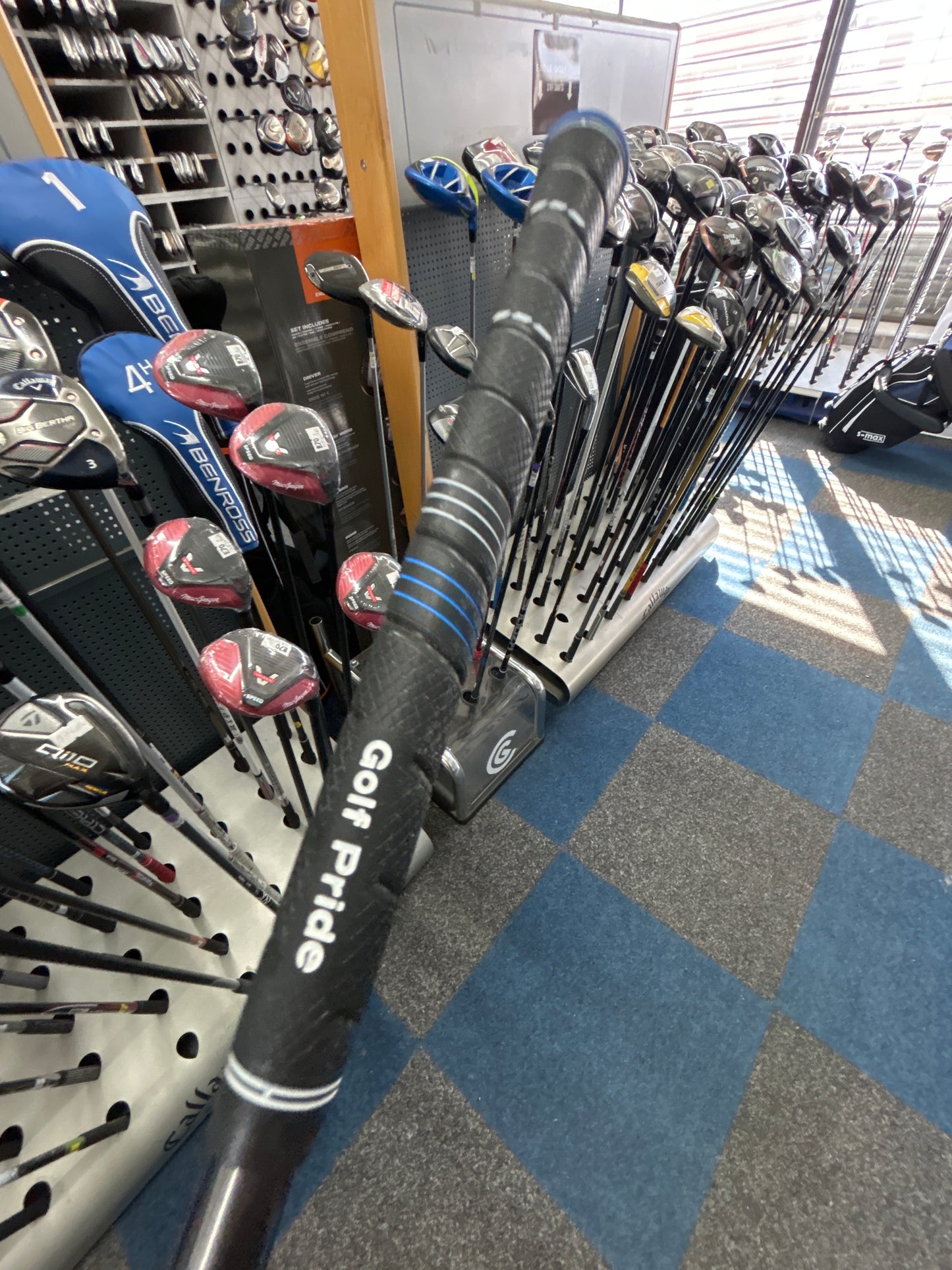CALLAWAY Rogue (3 Hybrid REGULAR FLEX)
