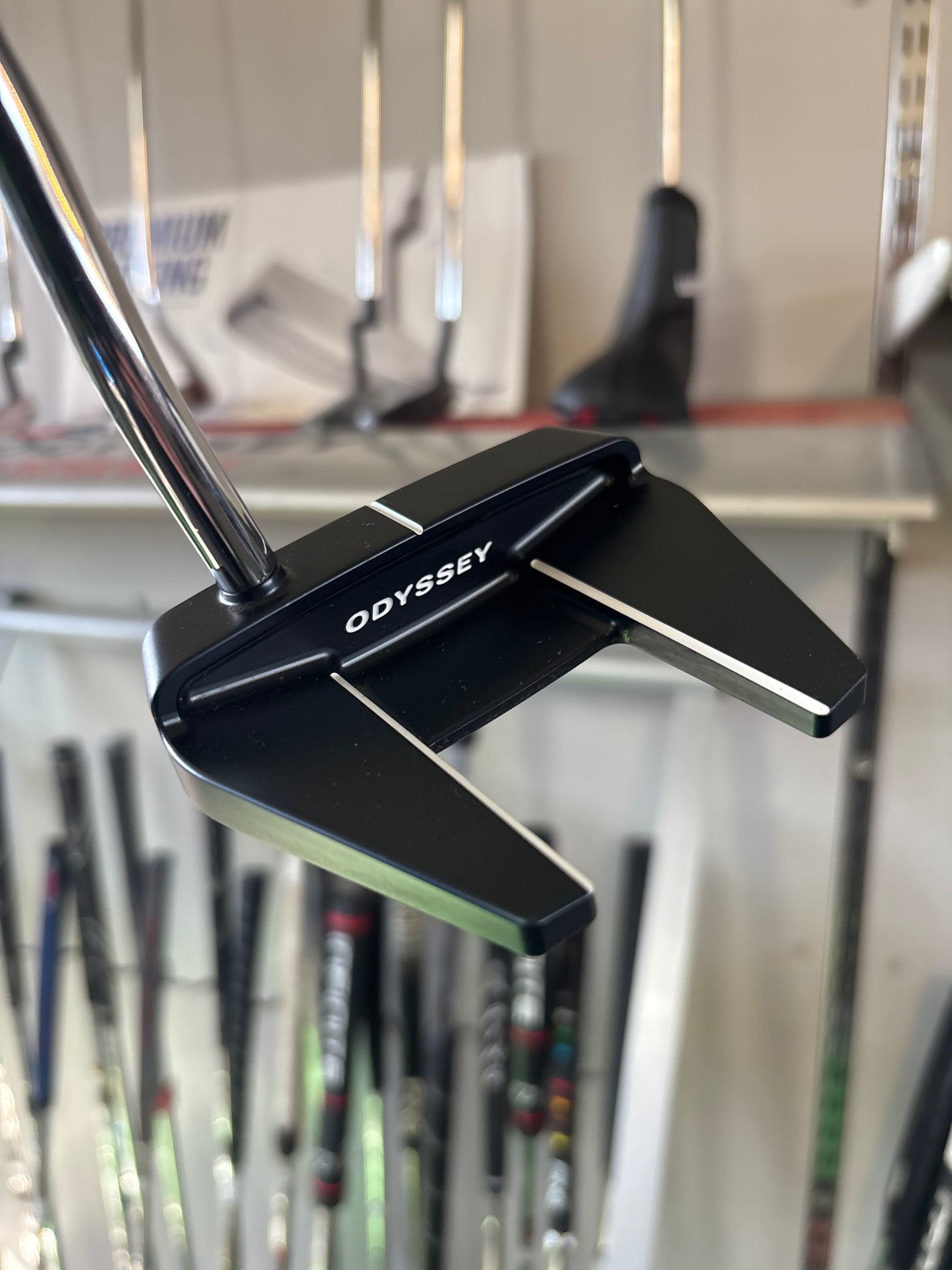 ODYSSEY AI ONE SEVEN T DB (34”)