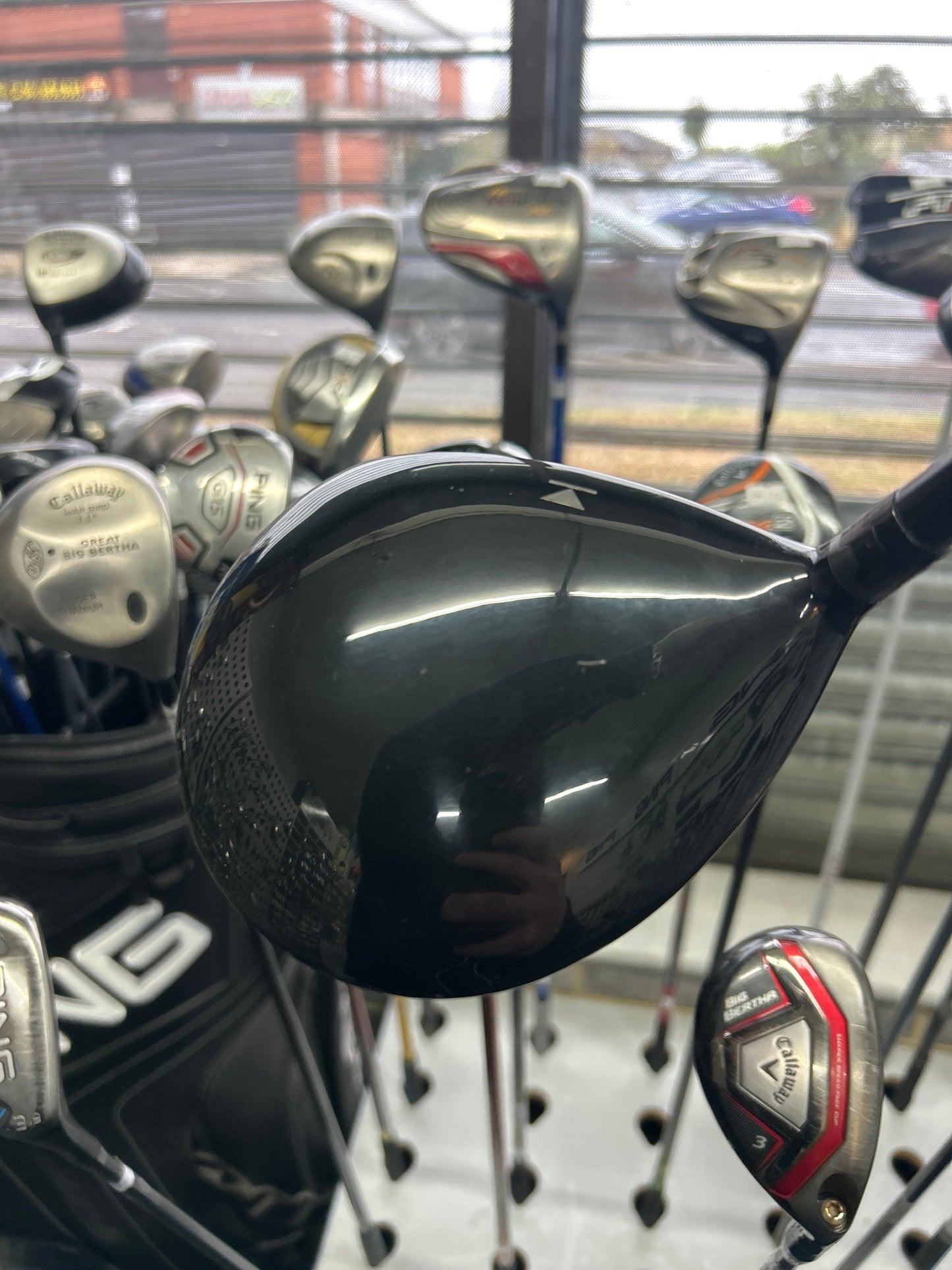 TITLEIST 910 D2 9.5” DEGREE (STIFF FLEX) (Left Handed)