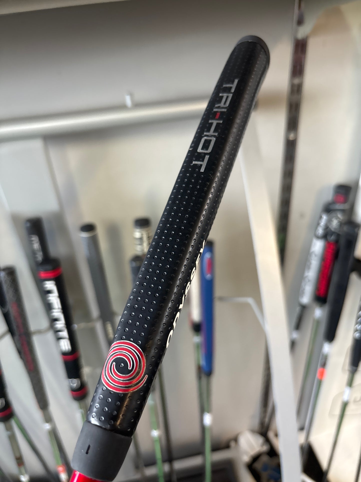 ODYSSEY TRI HOT ONE  (35”)