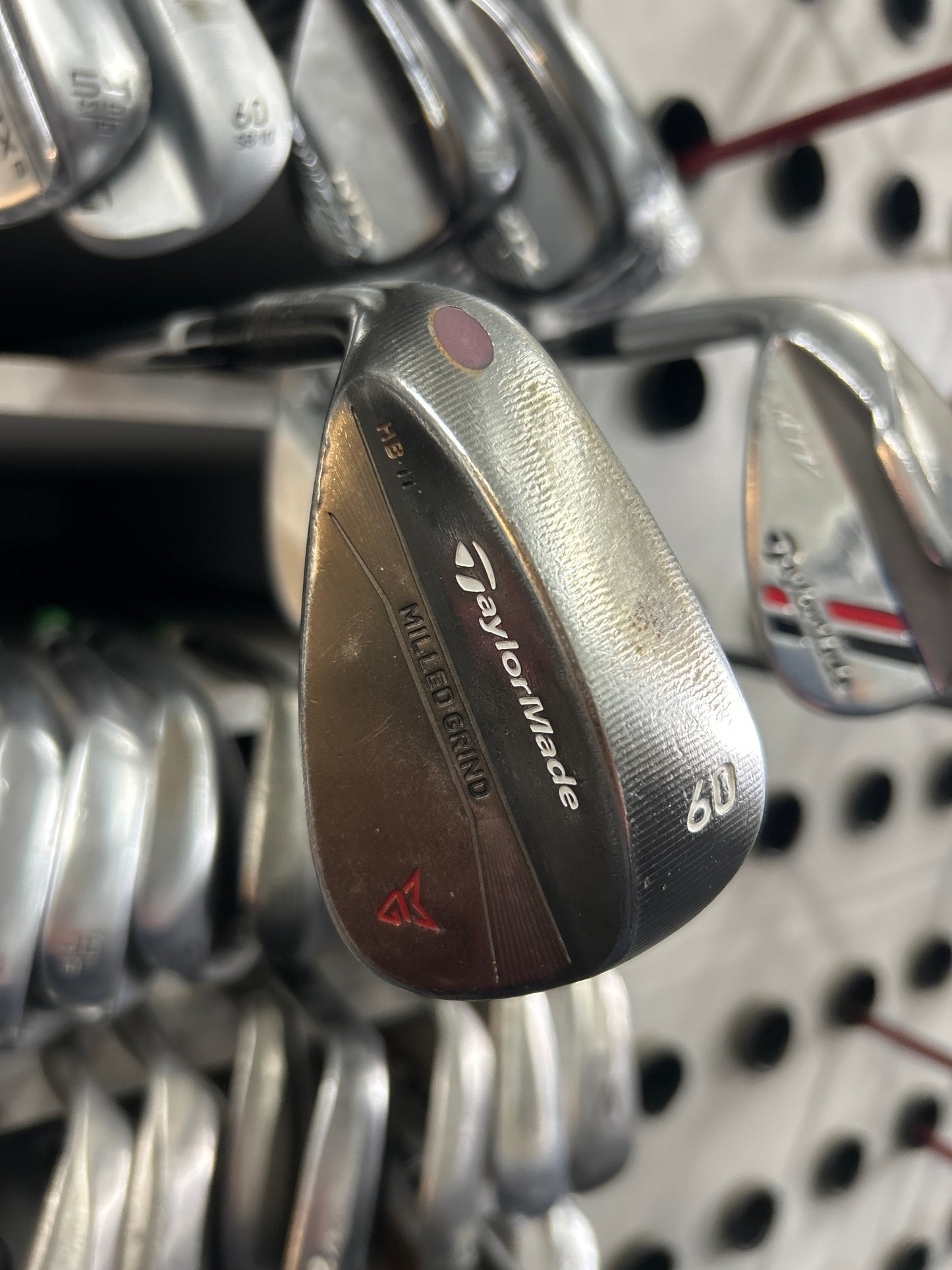 TaylorMade MG 60 DEGREE (11 DEGREES OF BOUNCE)  (Left Handed)