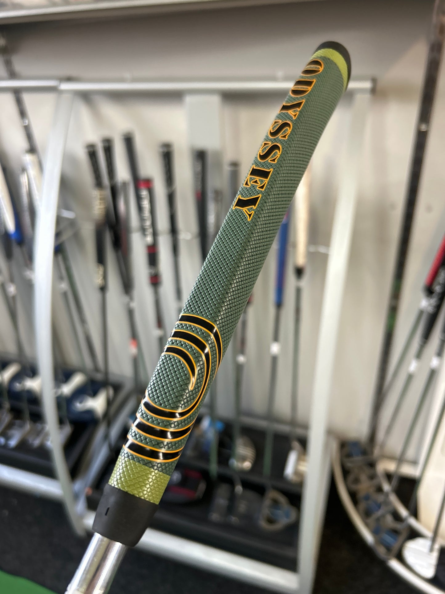 Odyssey 2 Ball V-LINE (32”)