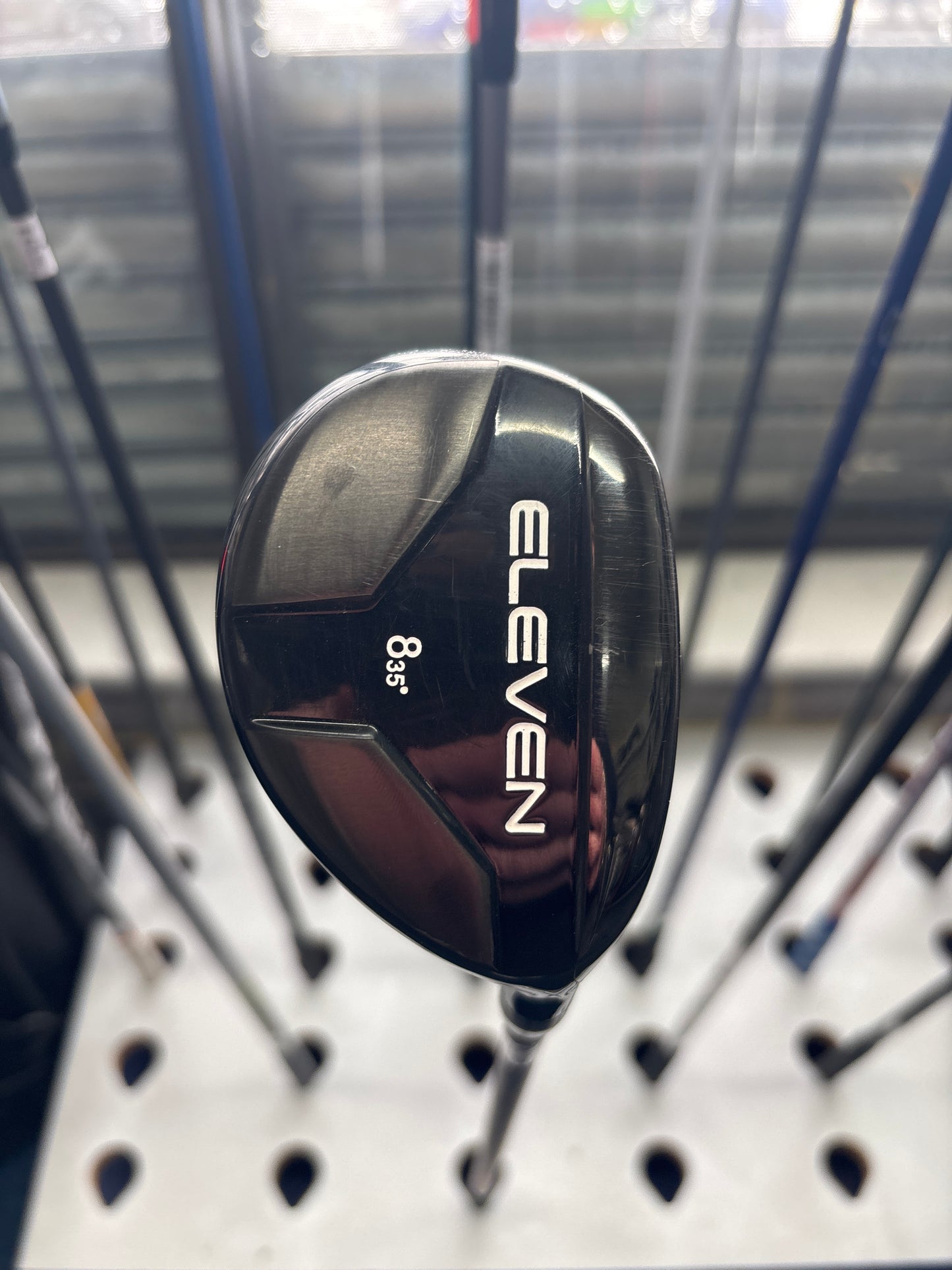 ELEVEN 8 Hybrid 35 Degree (Soft Regular FLEX)