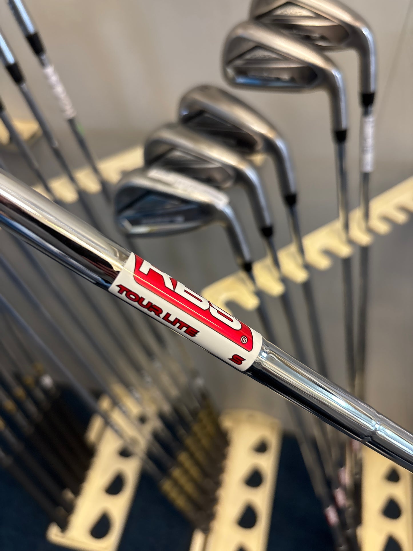 COBRA ADAPT (5-PW) (STIFF FLEX)