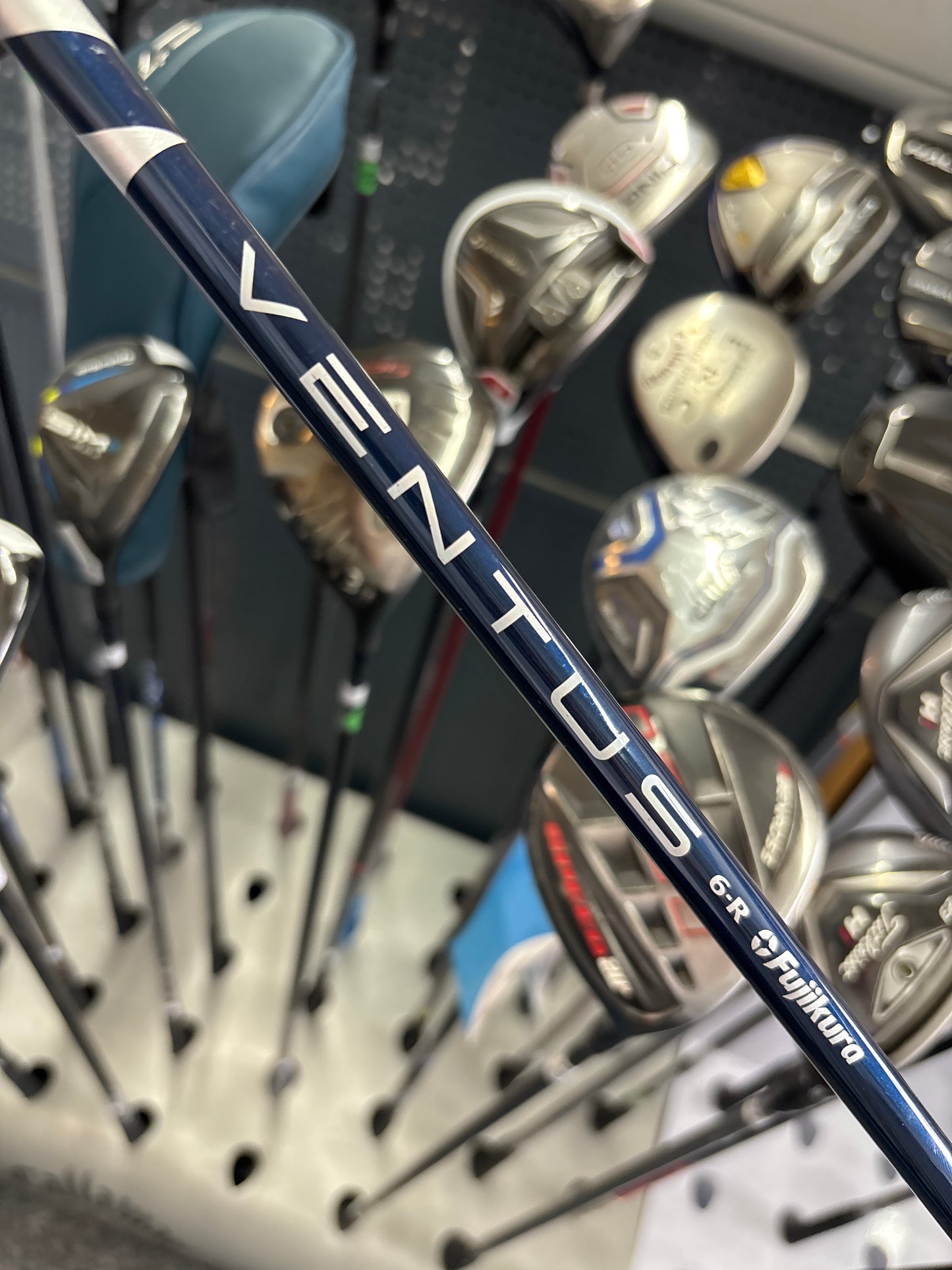 Taylormade SIM 2 Max/ 3 HYBIRD 19 DEGREE (REGULAR FLEX)