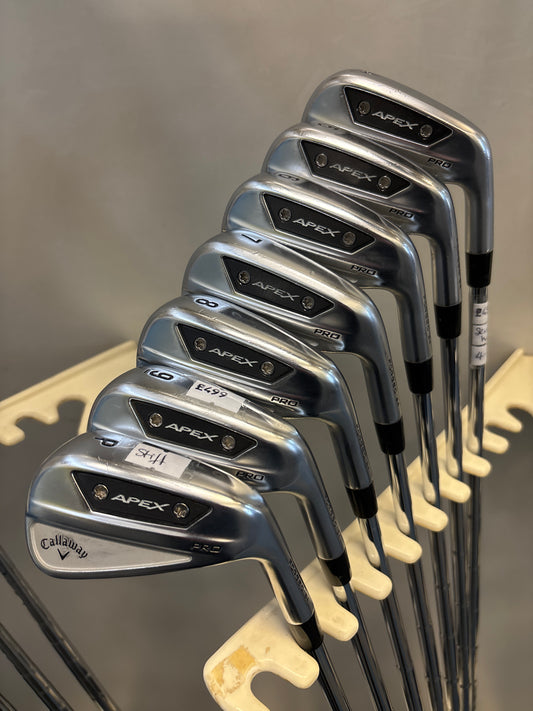 Callaway APEX PRO FORGED 24 (4-PW) (STIFF FLEX)