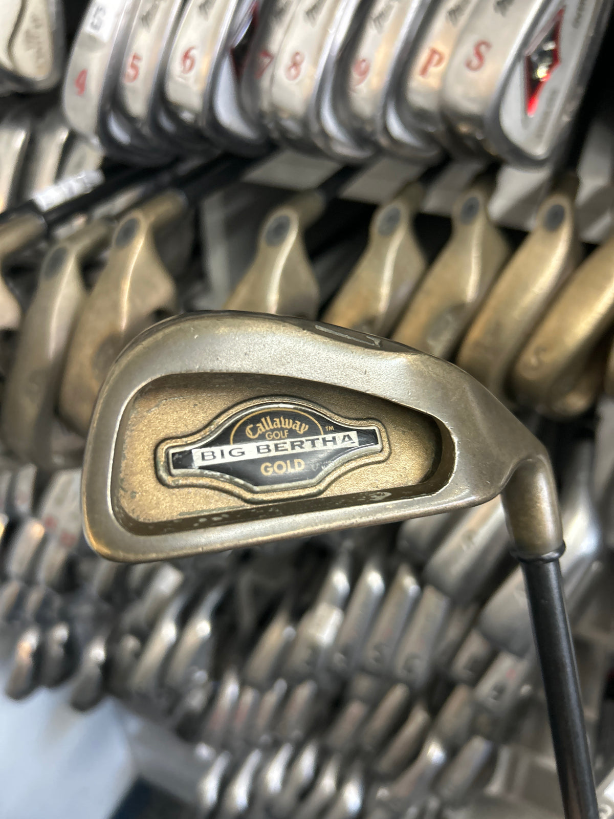 CALLAWAY Big Bertha Gold  (3-PW+GAP+SW+LW) (Regular Graphite Flex)