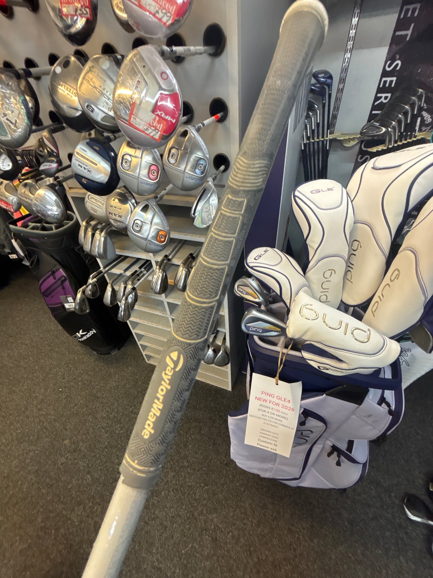 TaylorMade SIM 2 MAX 5 WOOD HL 18 DEGREE (LADIES FLEX)