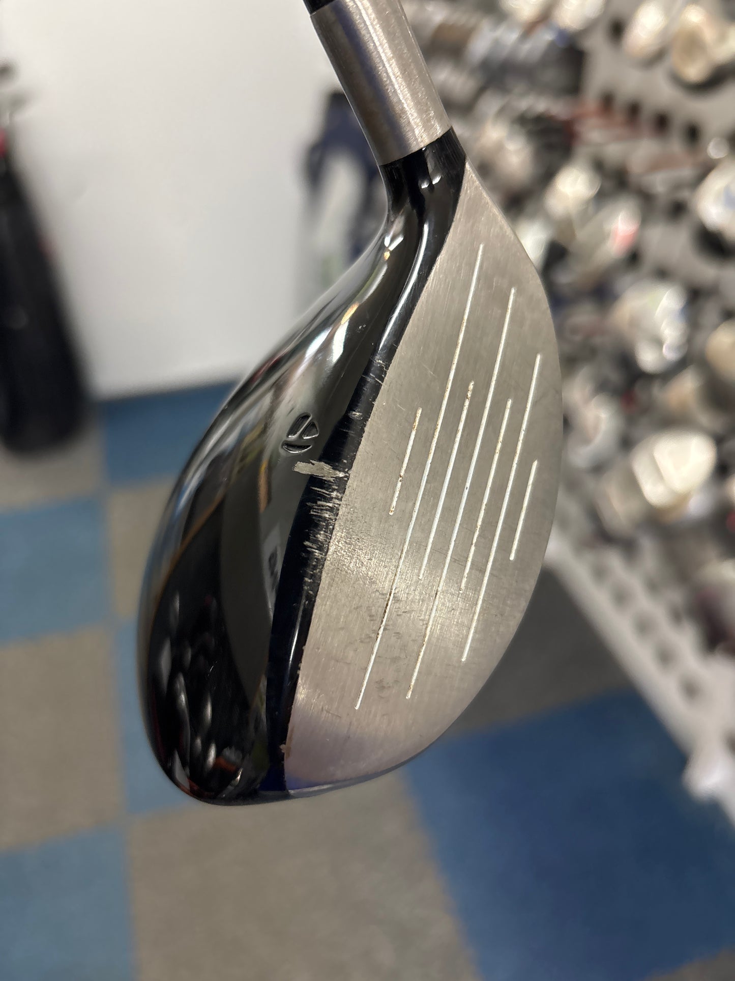 Taylormade V Steel 15 Degree 3 Wood (Regular FLEX)