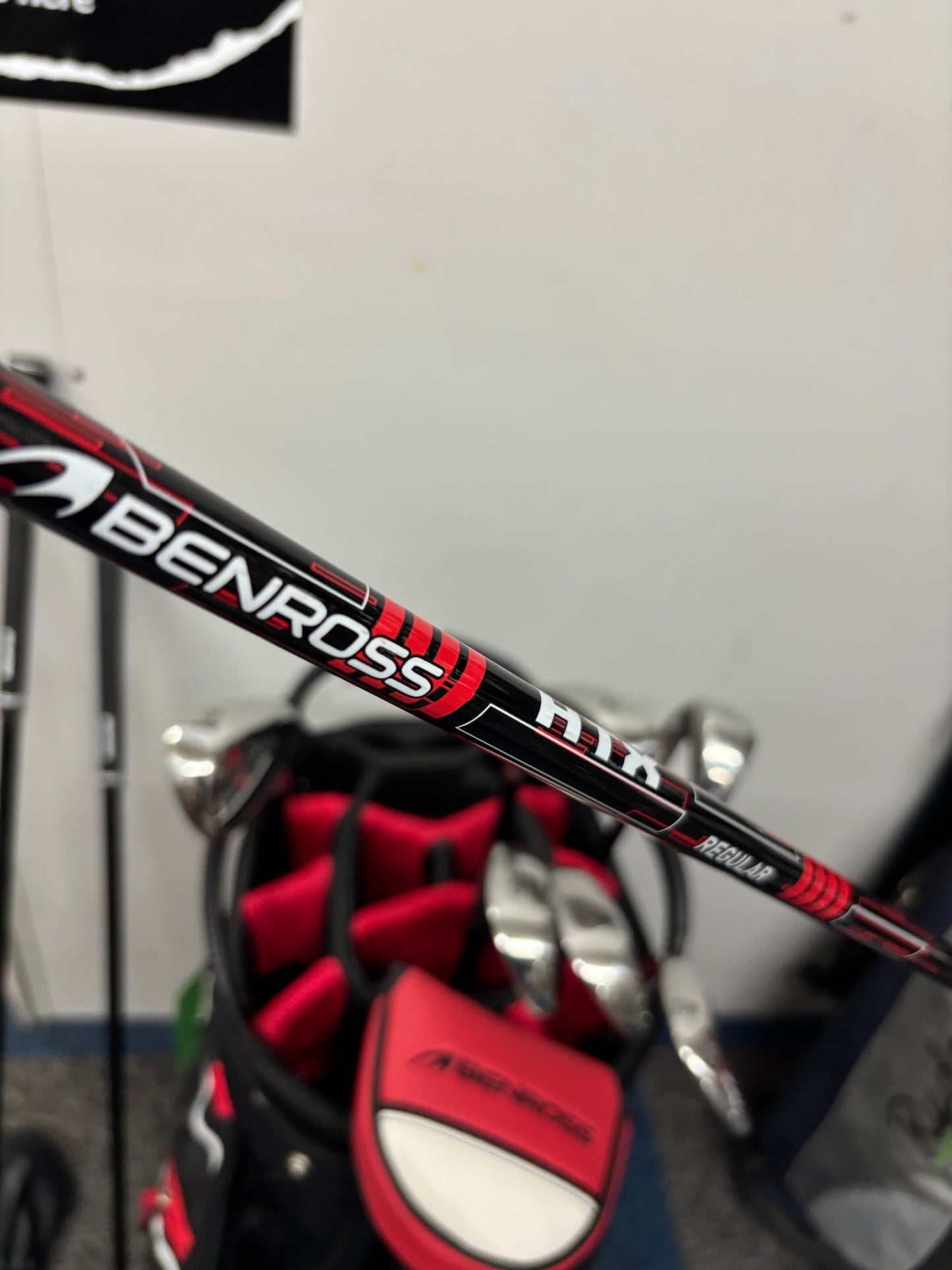 BENROSS 12 PEICE PACKAGE SET (SECOND HAND) (Graphite Regular Shafts)