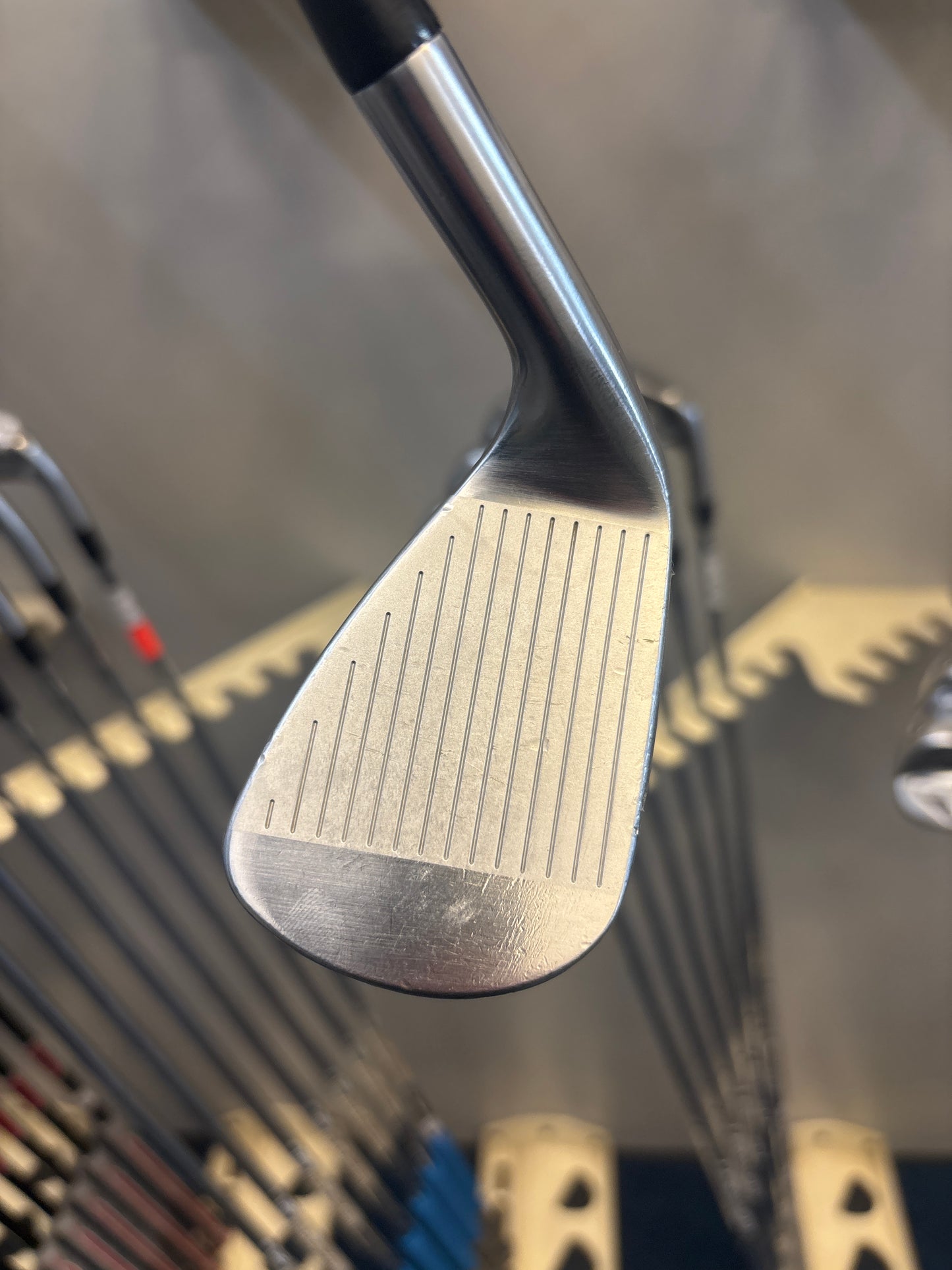 Titleist T150 (4-PW STIFF FLEX)(Reserved)