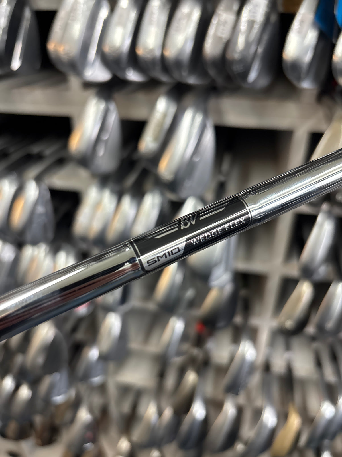 TITLEIST VOKEY SM10 52 DEGREE (12 Degree Of Bounce)