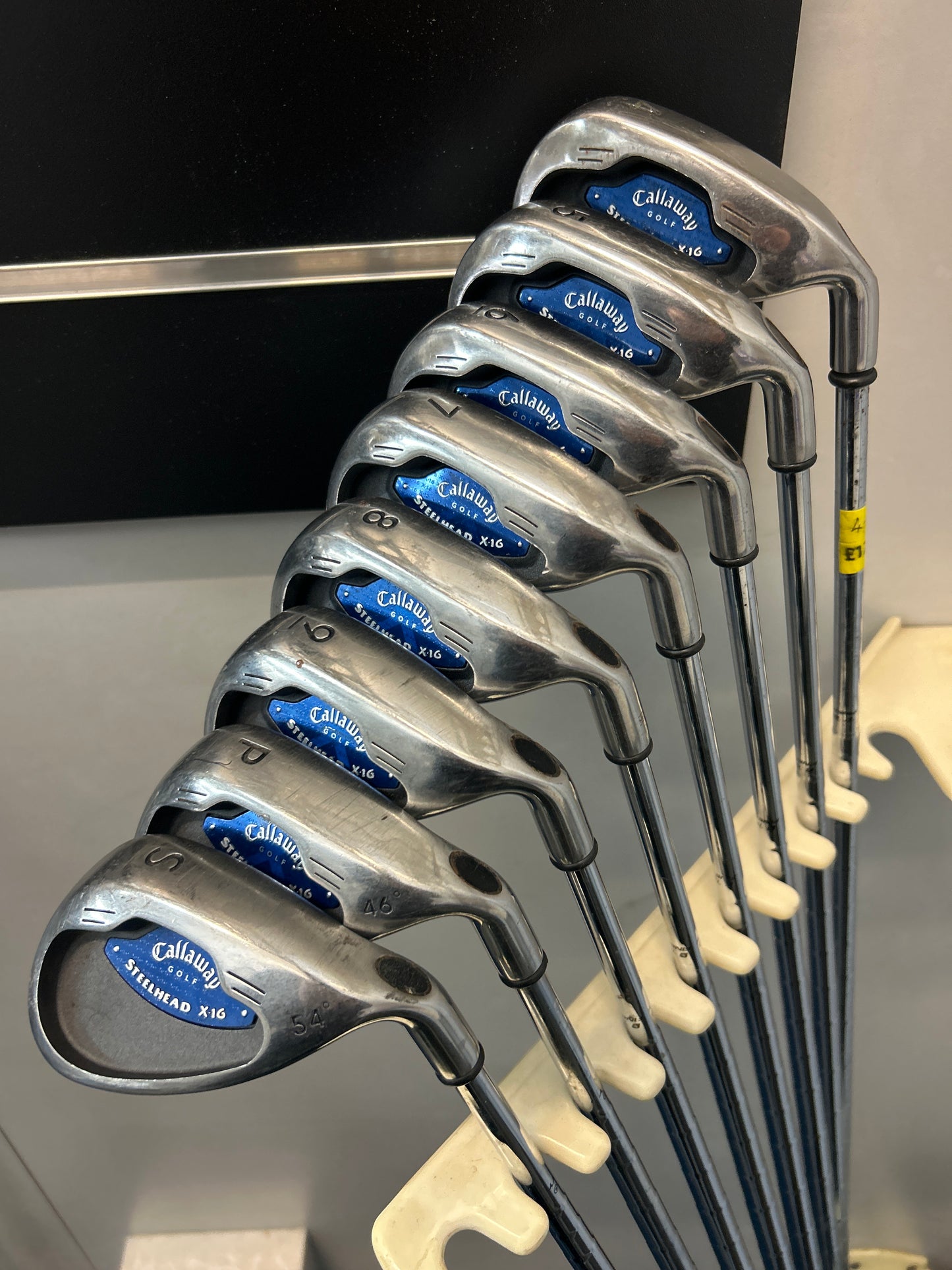 CALLAWAY STEELHEAD X16 (4-PW+SW, REGULAR FLEX)