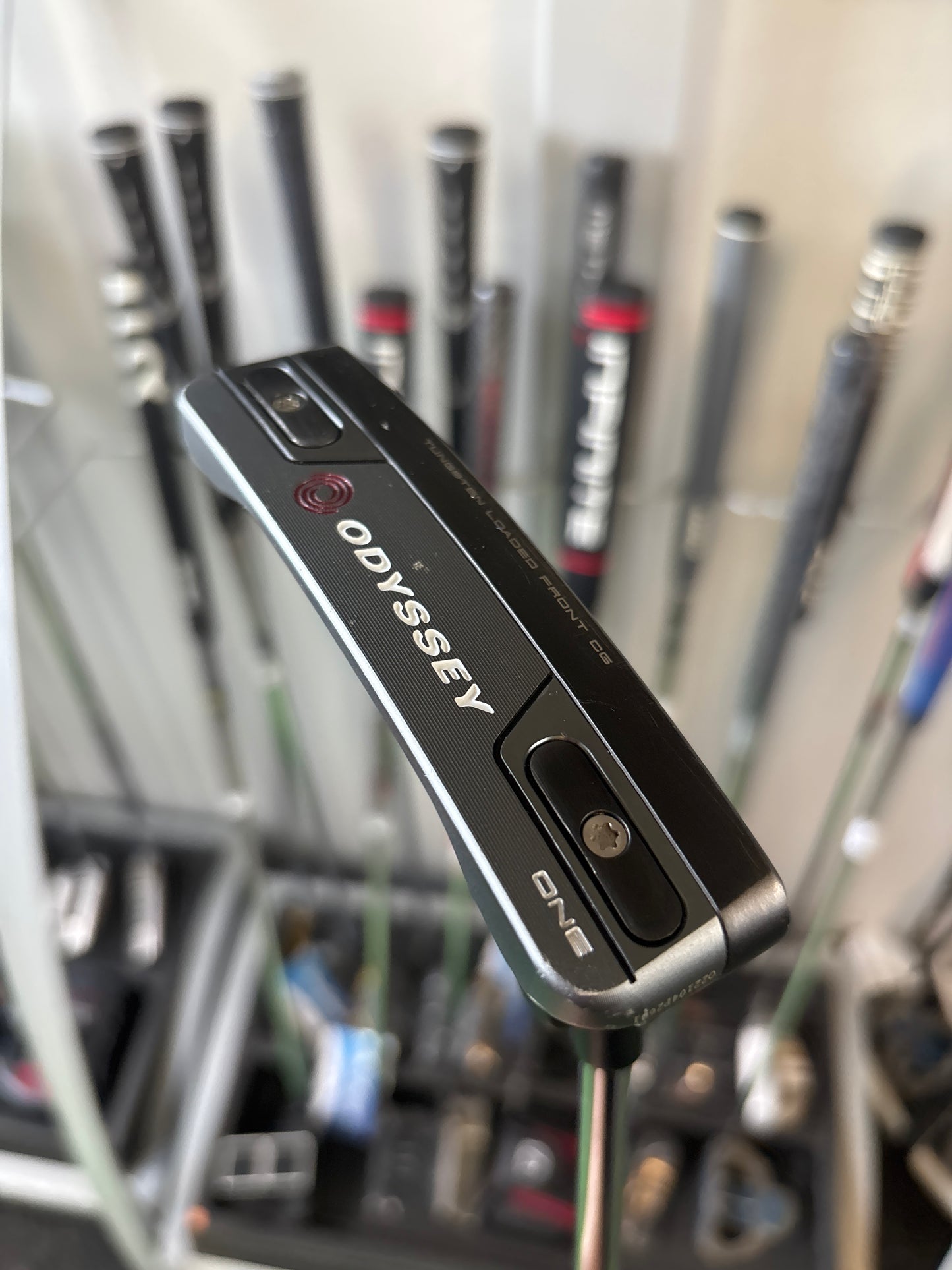 ODYSSEY TRI HOT ONE  (35”)