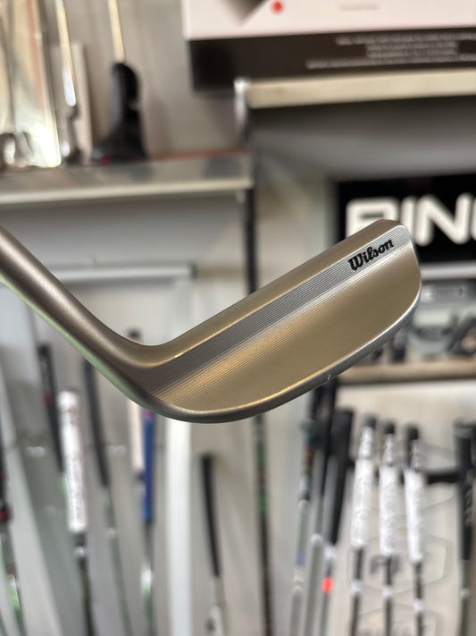Wilson Staff Model 8802 (35”)
