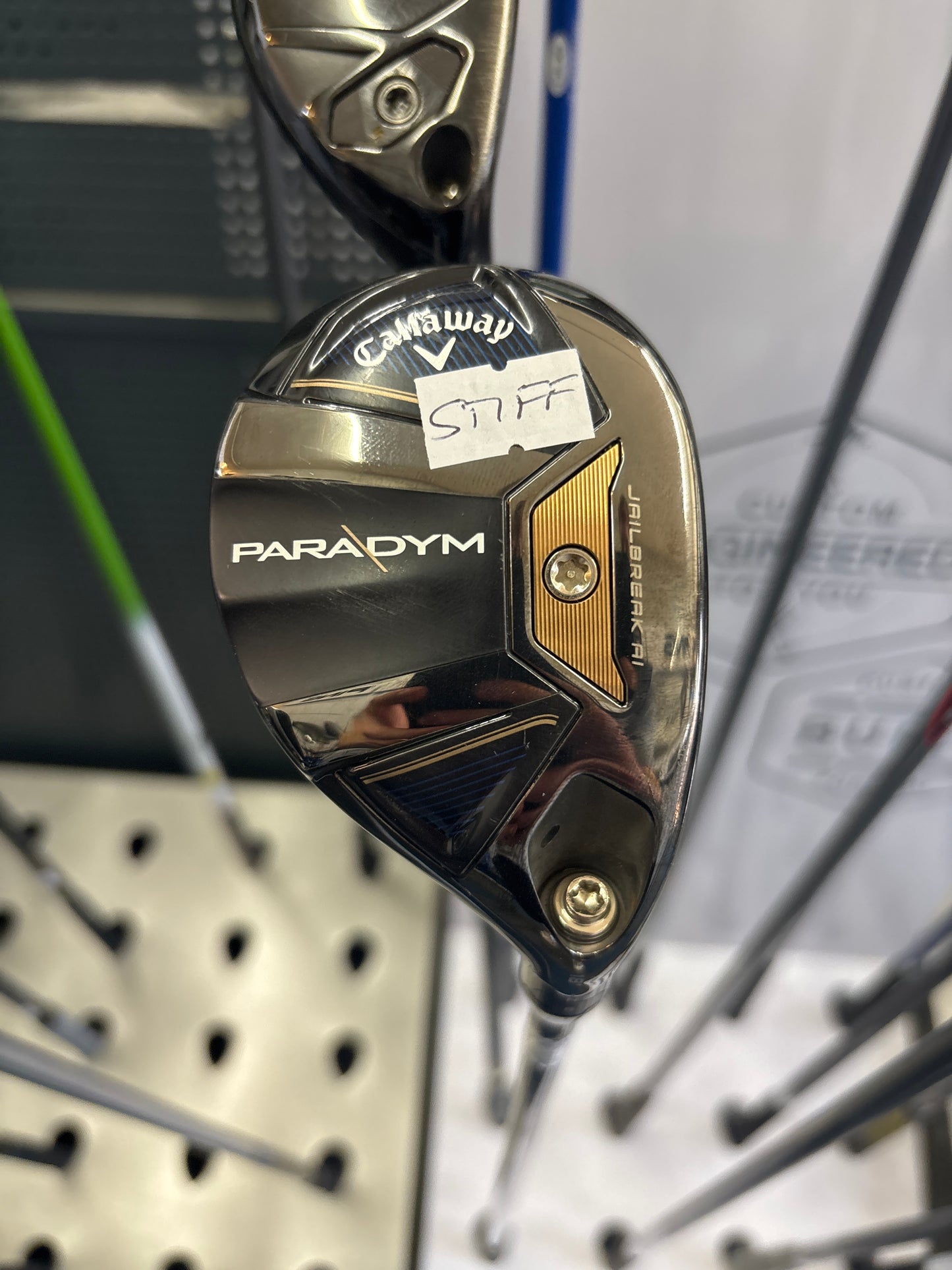 CALLAWAY PARADYM 3 HYBRID 18 Degree (STIFF FLEX)
