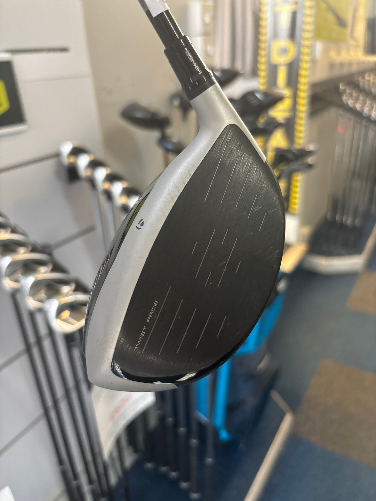 Taylormade M4 10.5 Degree (STIFF SHAFT)