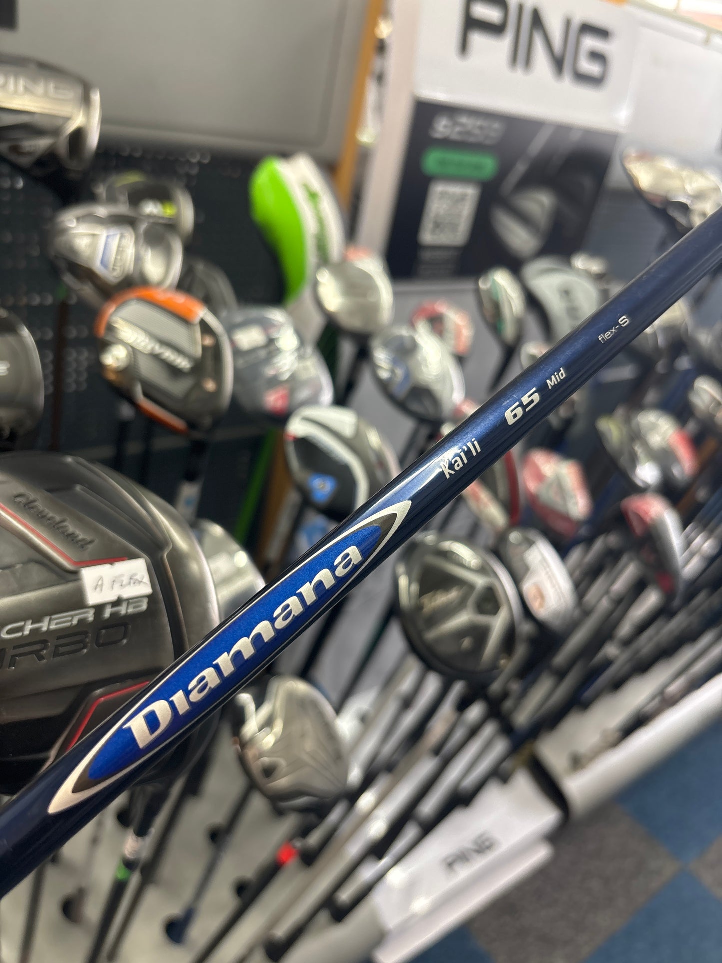 TITLEIST 910 D2 9.5” Degree (STIFF FLEX)