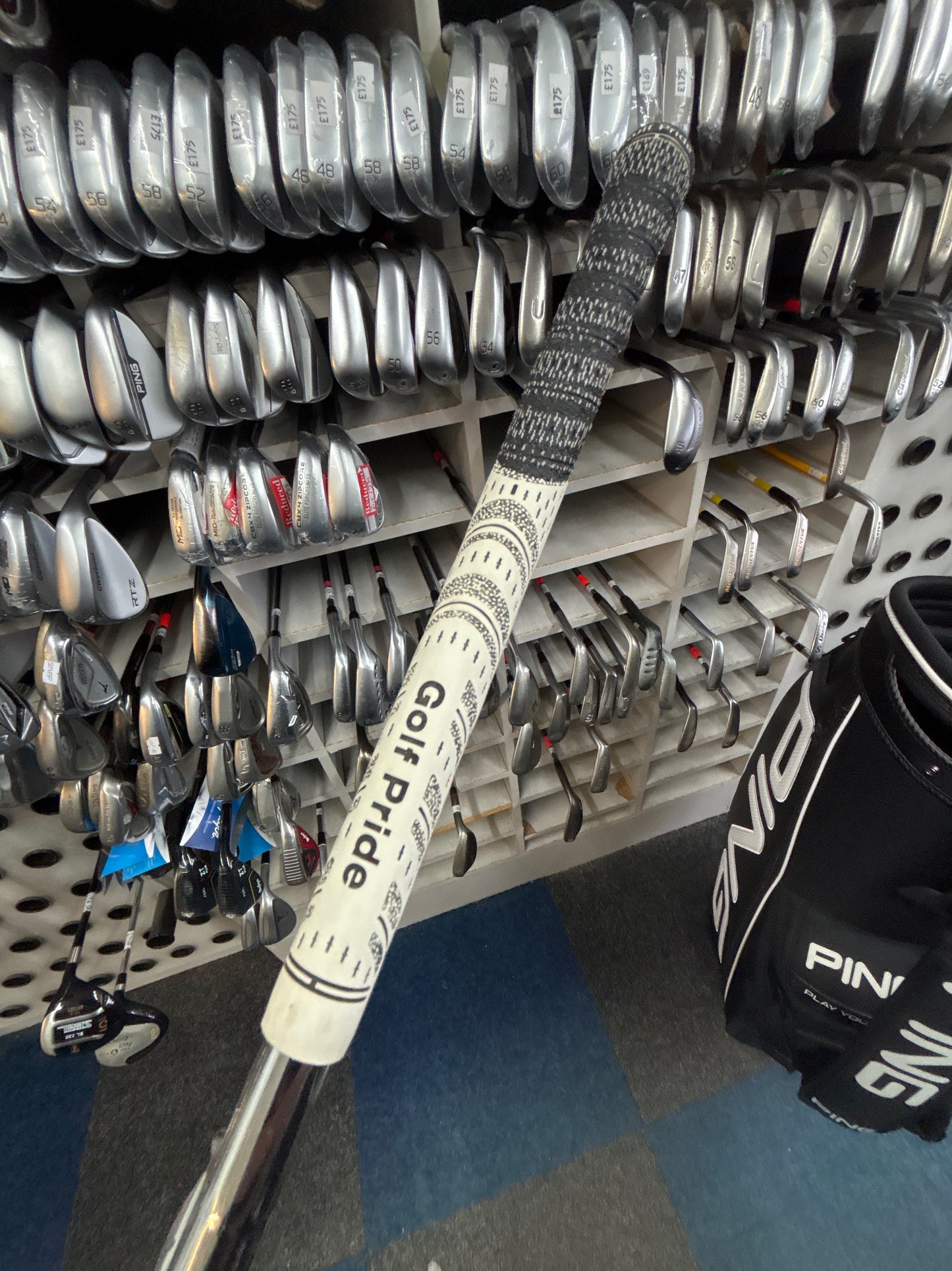 MIZUNO T22 50 DEGREES (07 Degree Of Bounce)