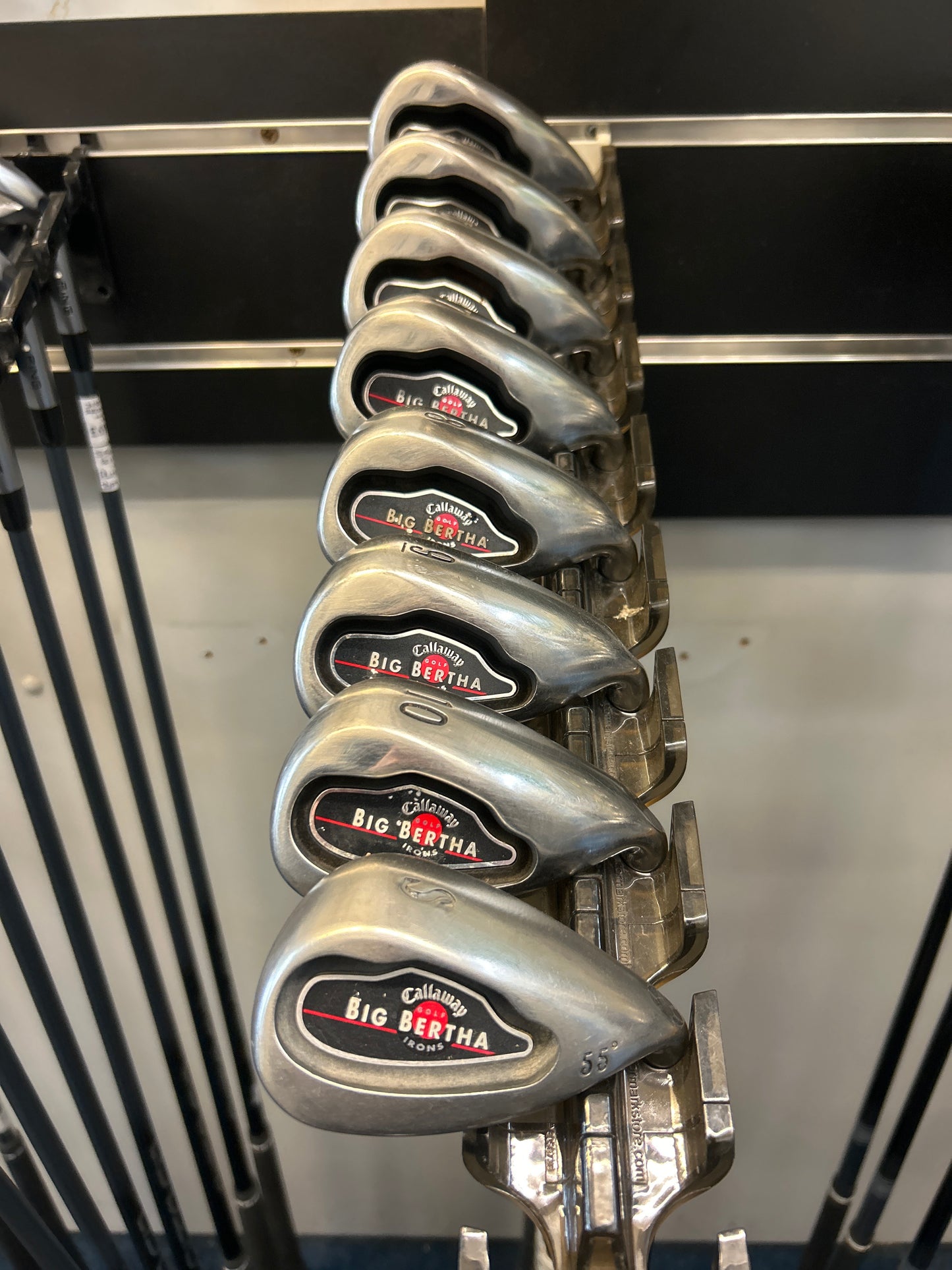 CALLAWAY Big Bertha  (4-PW+GAP+SW) (Graphite Regular Flex)