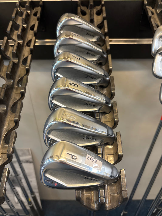 Srixon ZX4 (5-PW REGULAR FLEX)