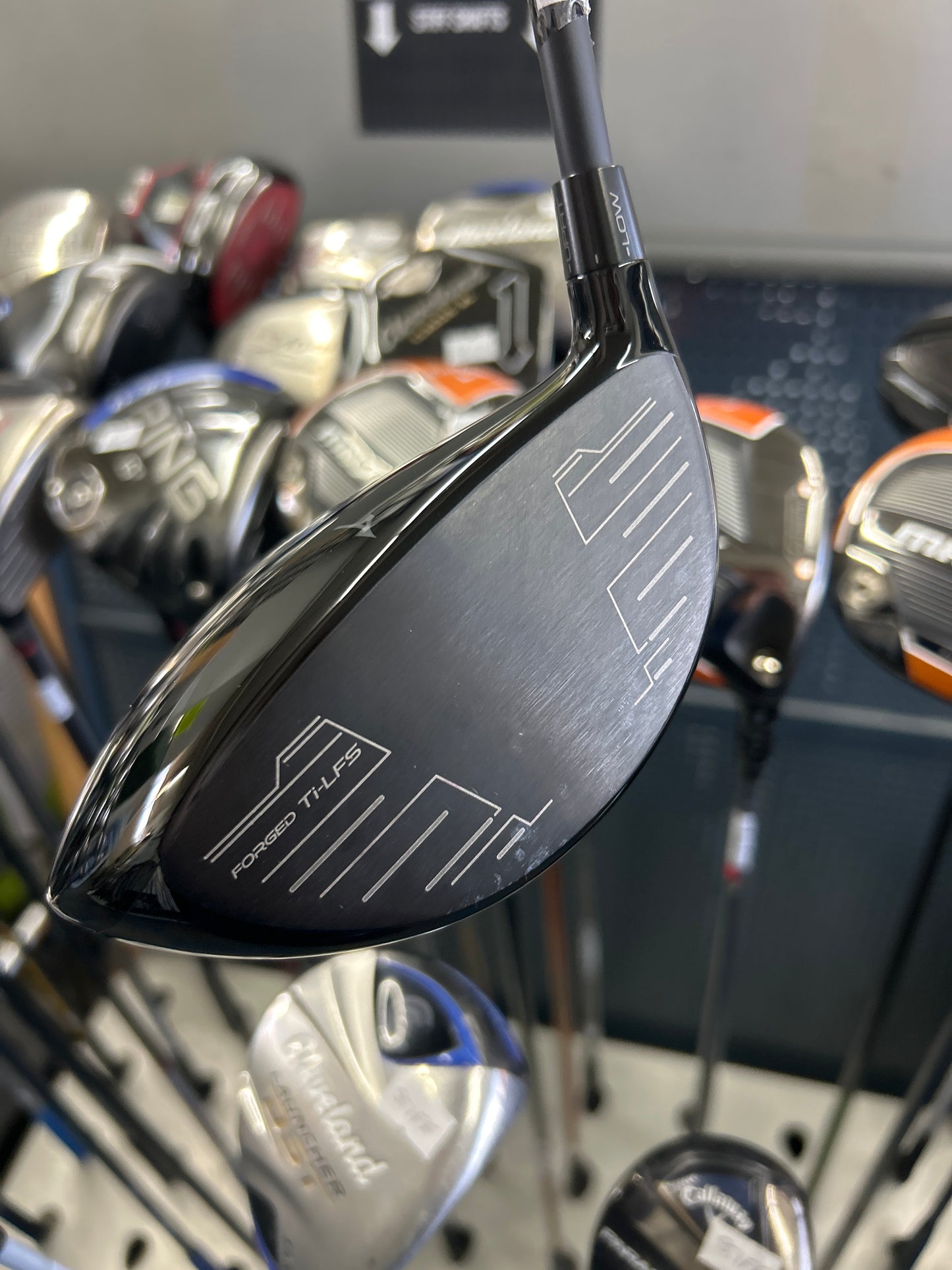 MIZUNO ST MAX 10.5 DEGREE (STIFF FLEX)