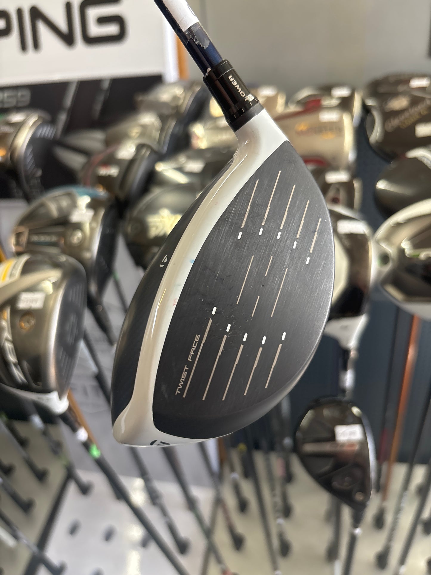 Taylormade SIM2 MAX 10.5” DEGREE (STIFF FLEX)