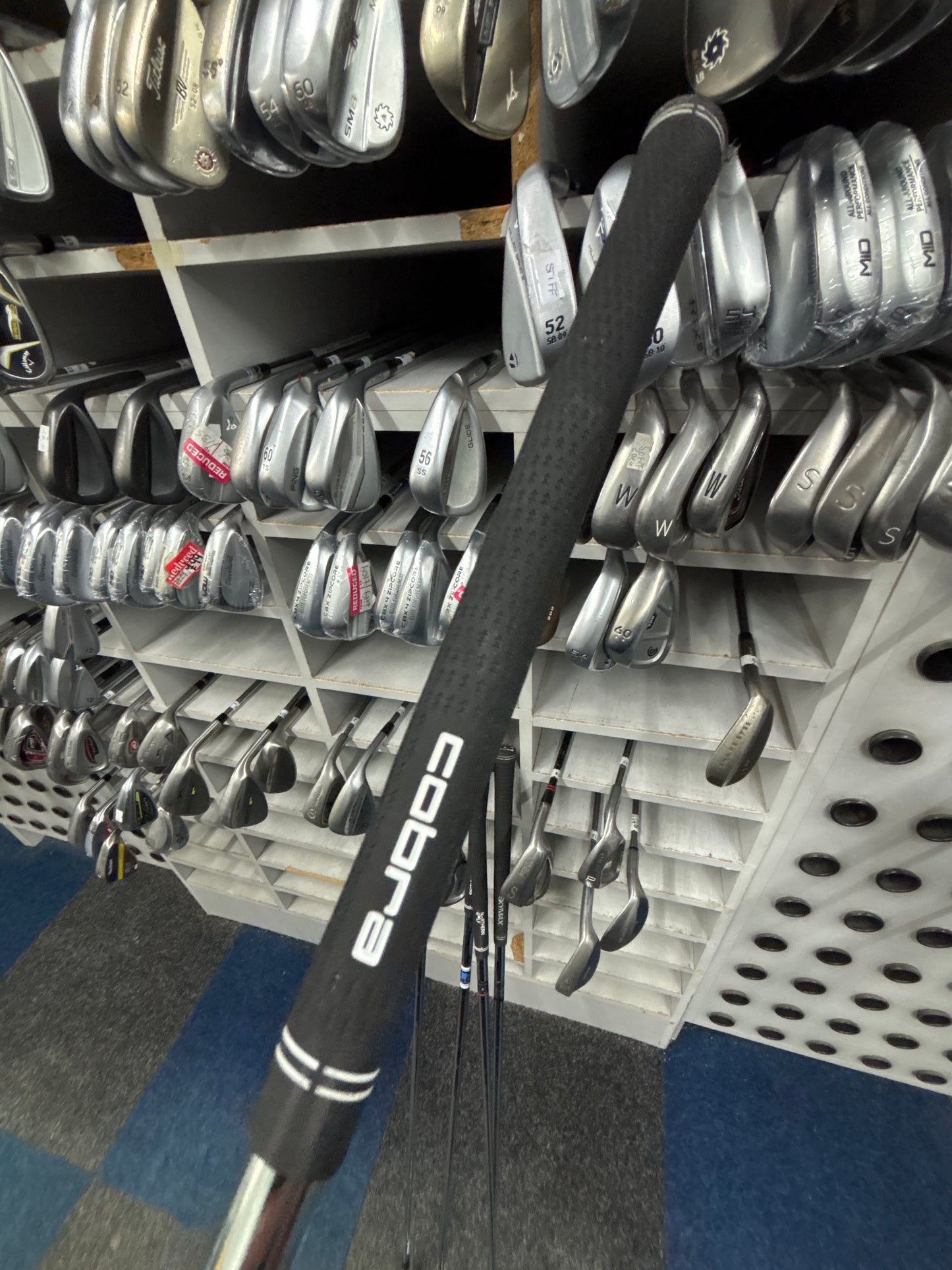 Cobra Fly XL 6 Iron (Regular Flex)