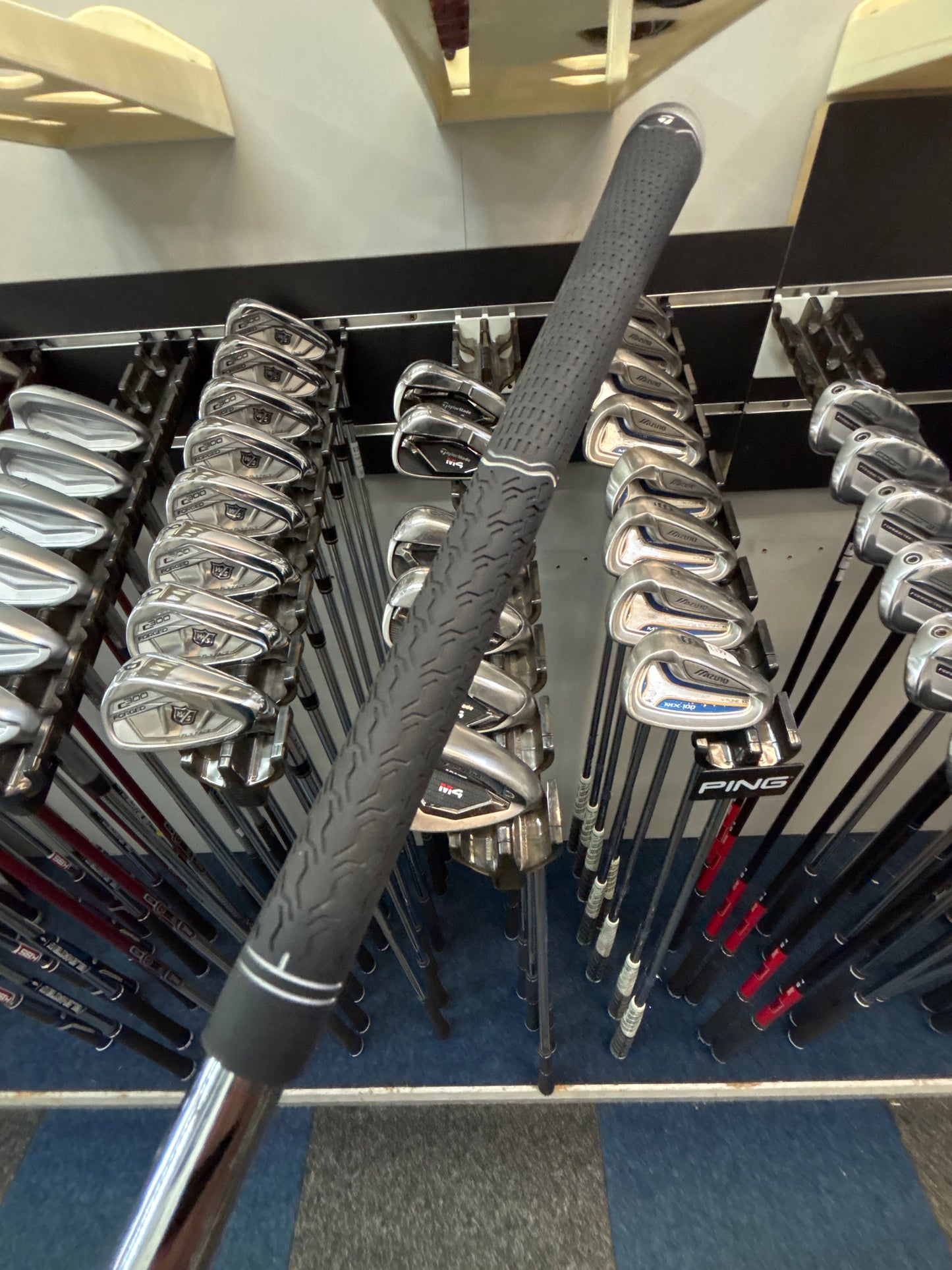 Taylormade M4 (5-PW Regular FLEX)