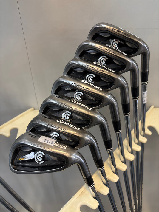 Cleveland CG7 (4-PW) (Regular Flex)