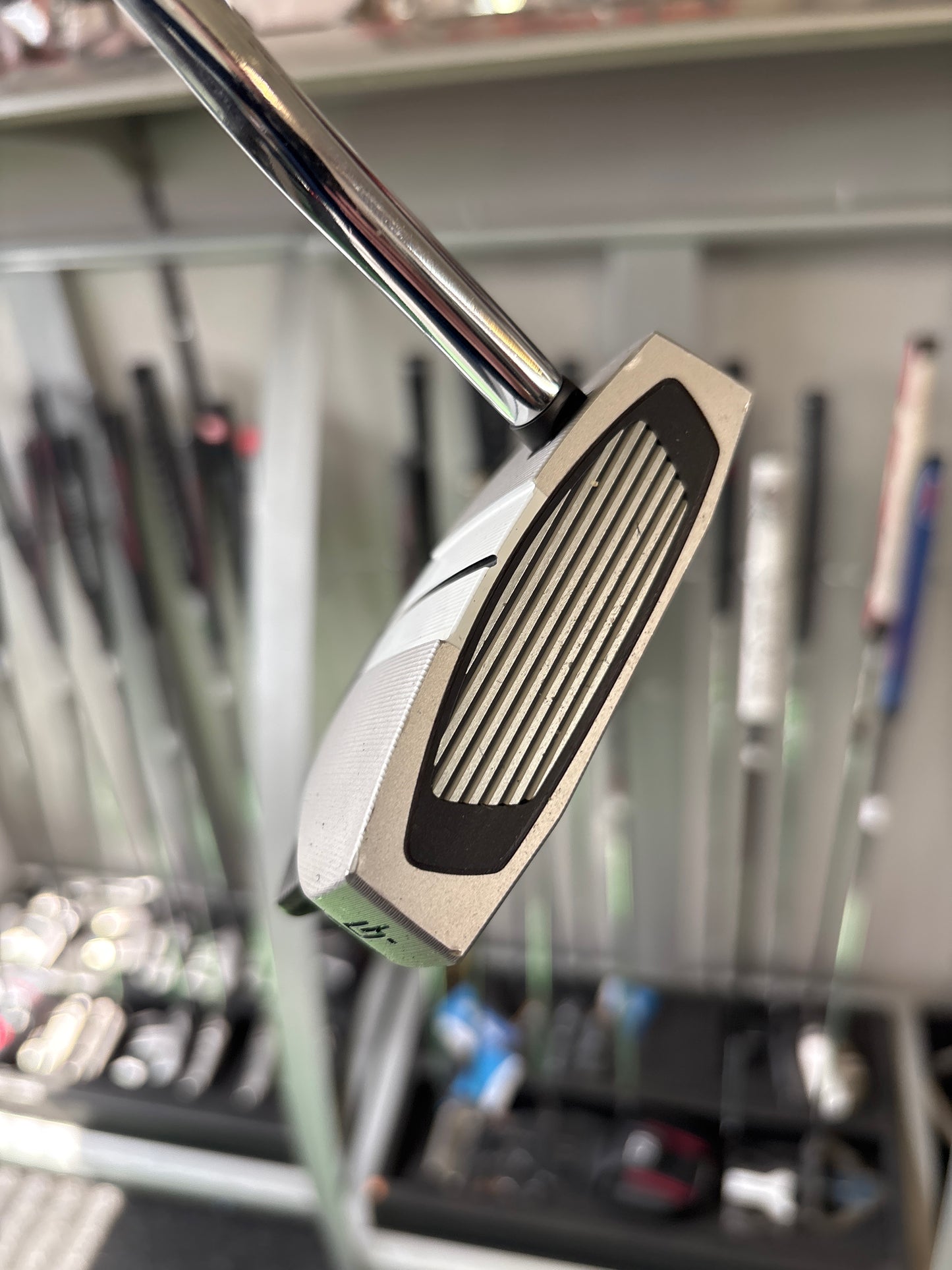 TAYLORMADE SPIDER GTX ARMLOCK (40”)