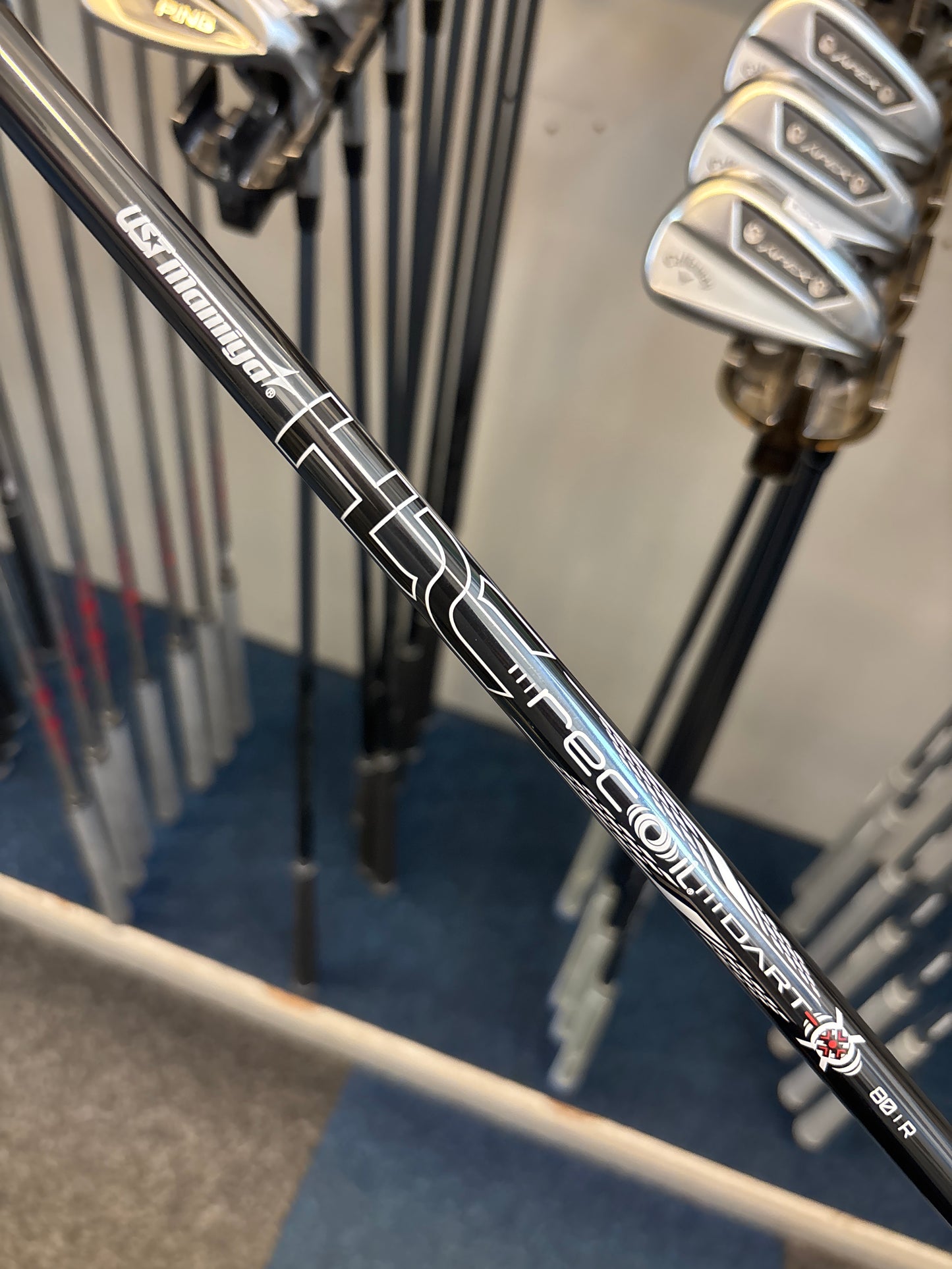 CALLAWAY APEX AI200 FORGED (6-PW +AW) (REGULAR GRAPHITE FLEX)