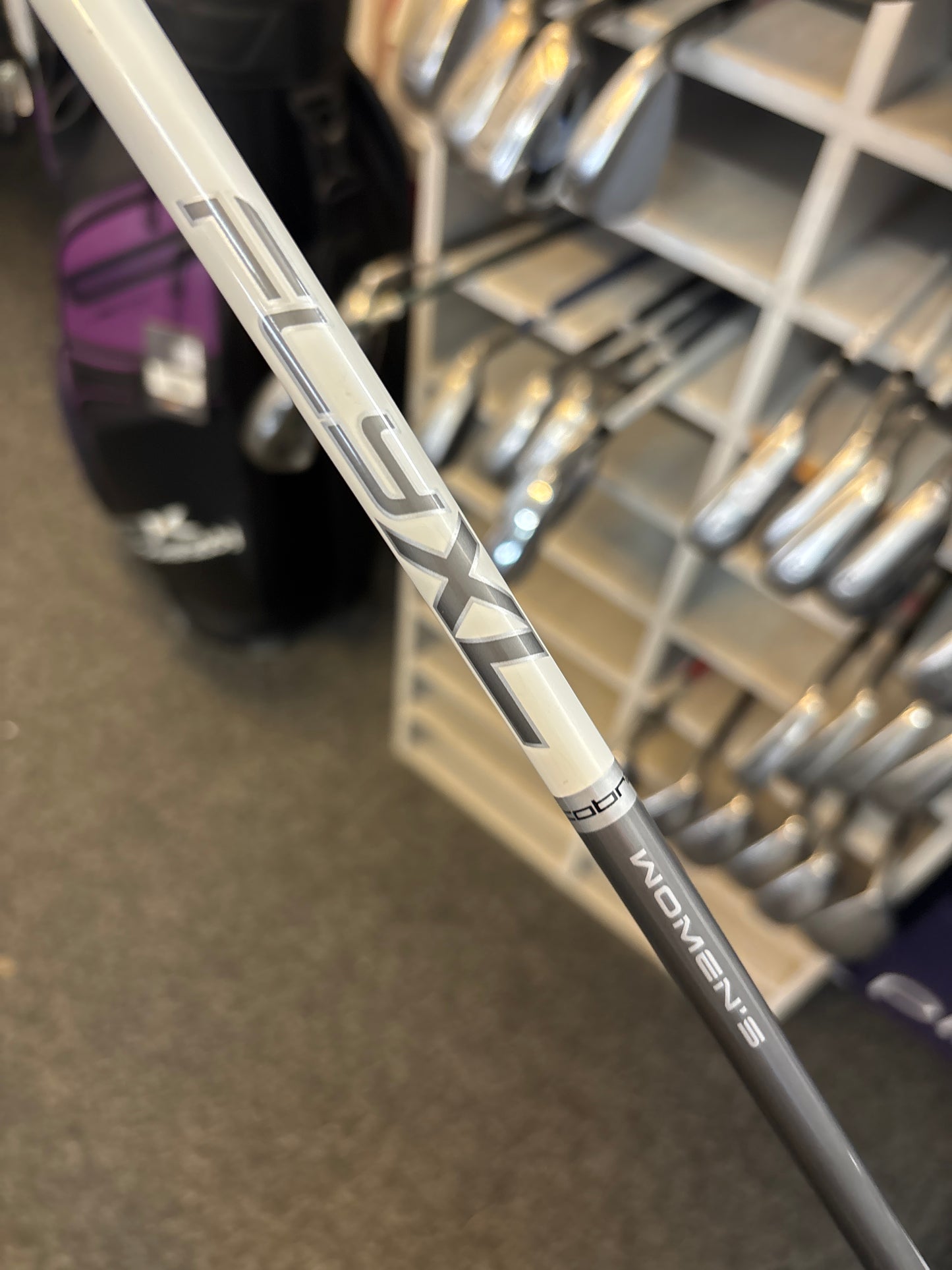 Cobra FLY XL 23 DEGREE 4 HYBRID (LADIES FLEX)